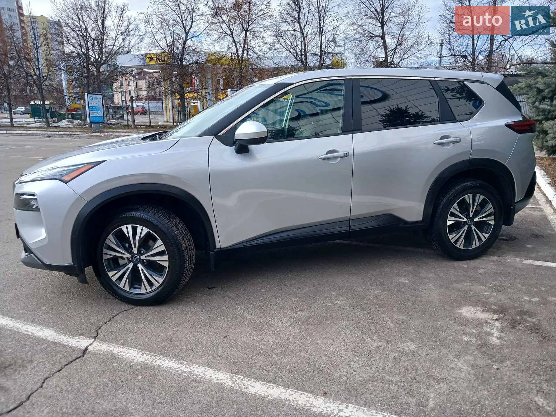 2023 Nissan Rogue - мініатюра 8