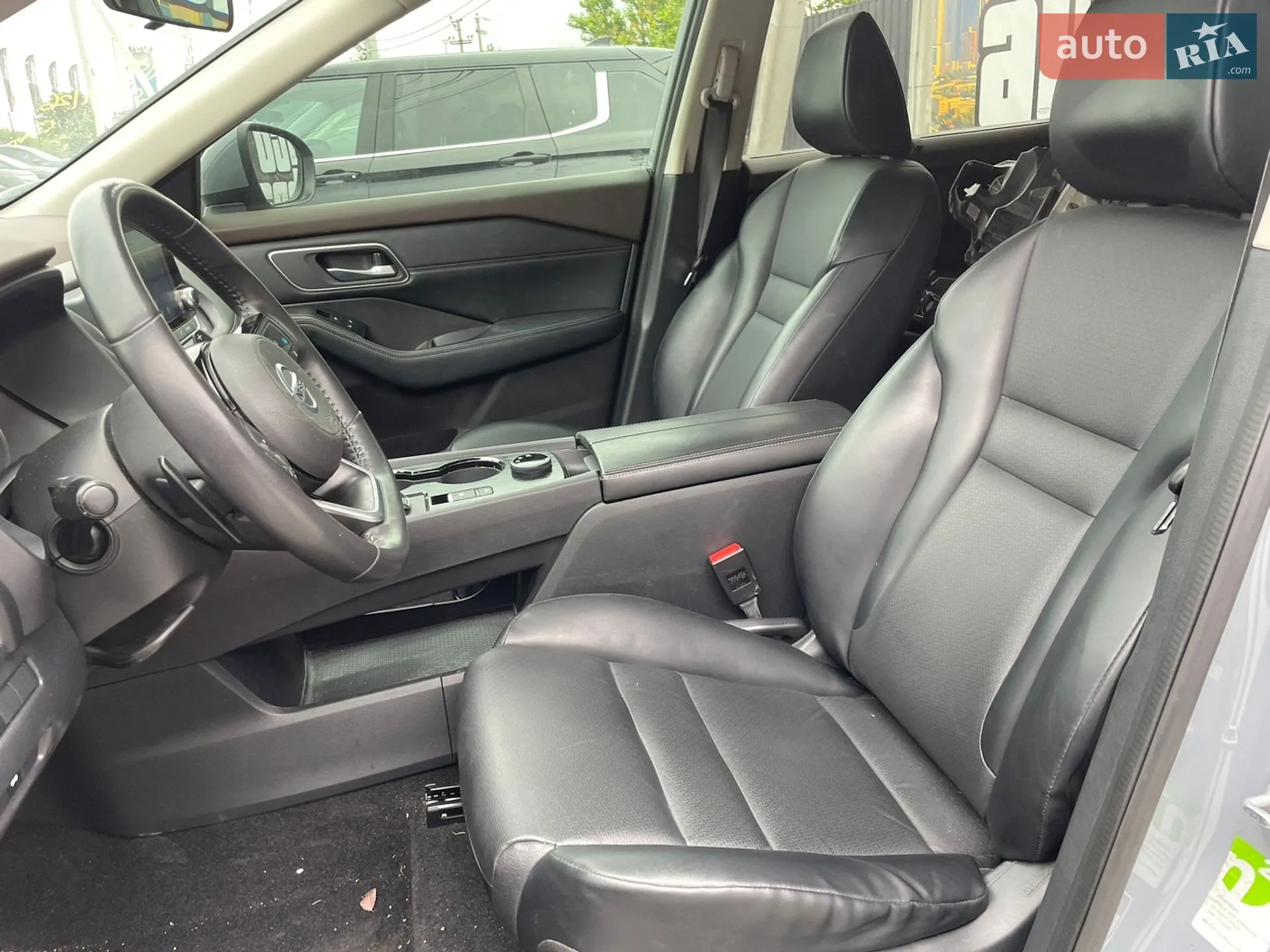 2021 Nissan Rogue - мініатюра 8