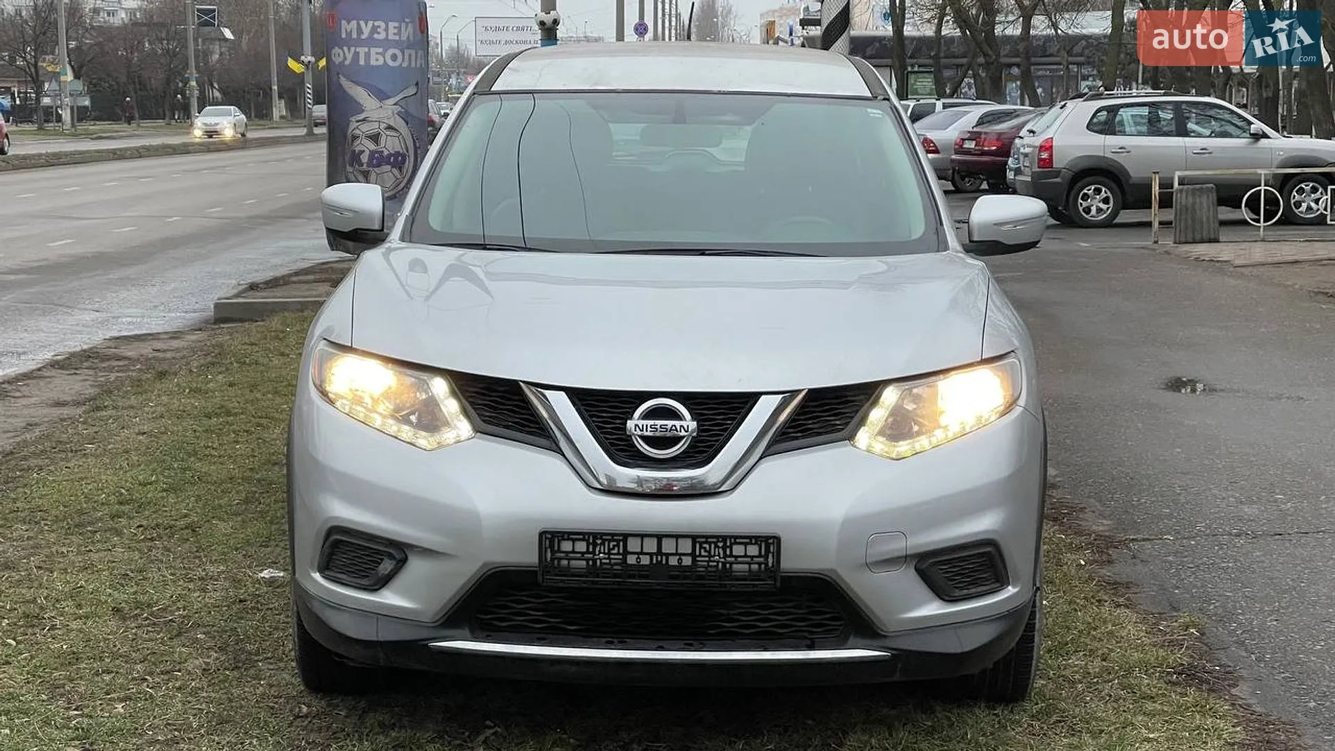 2015 Nissan Rogue - мініатюра 2