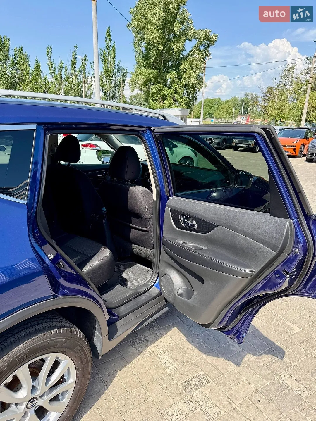 2017 Nissan Rogue - мініатюра 32