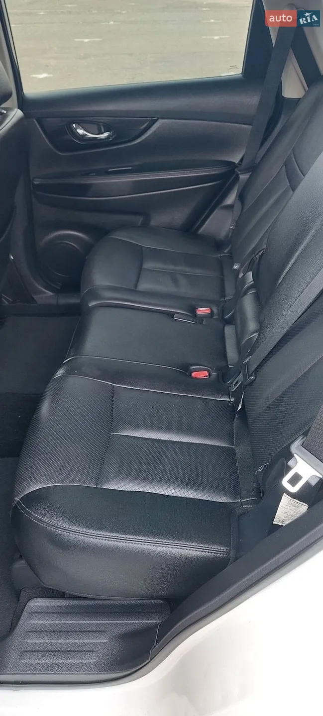 2020 Nissan Rogue - мініатюра 11