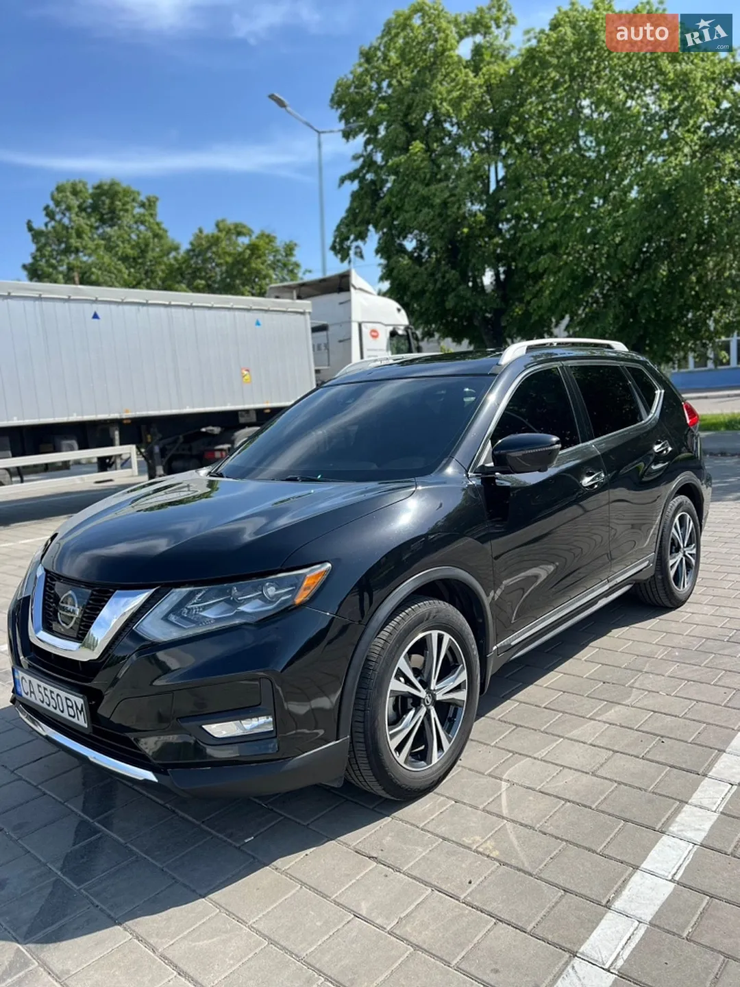 2017 Nissan Rogue - мініатюра 3