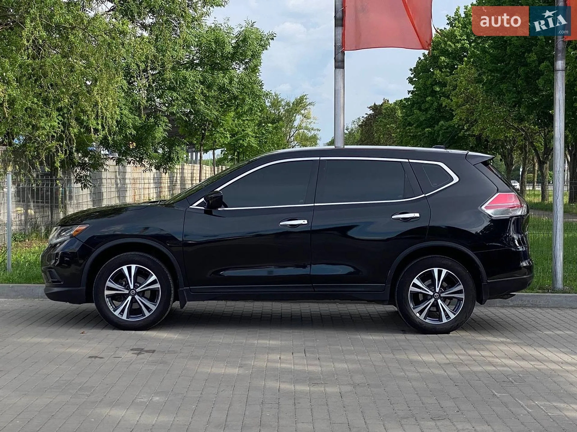 2016 Nissan Rogue - мініатюра 5