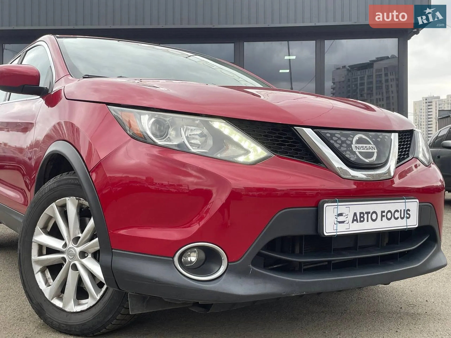 2018 Nissan Rogue - мініатюра 2