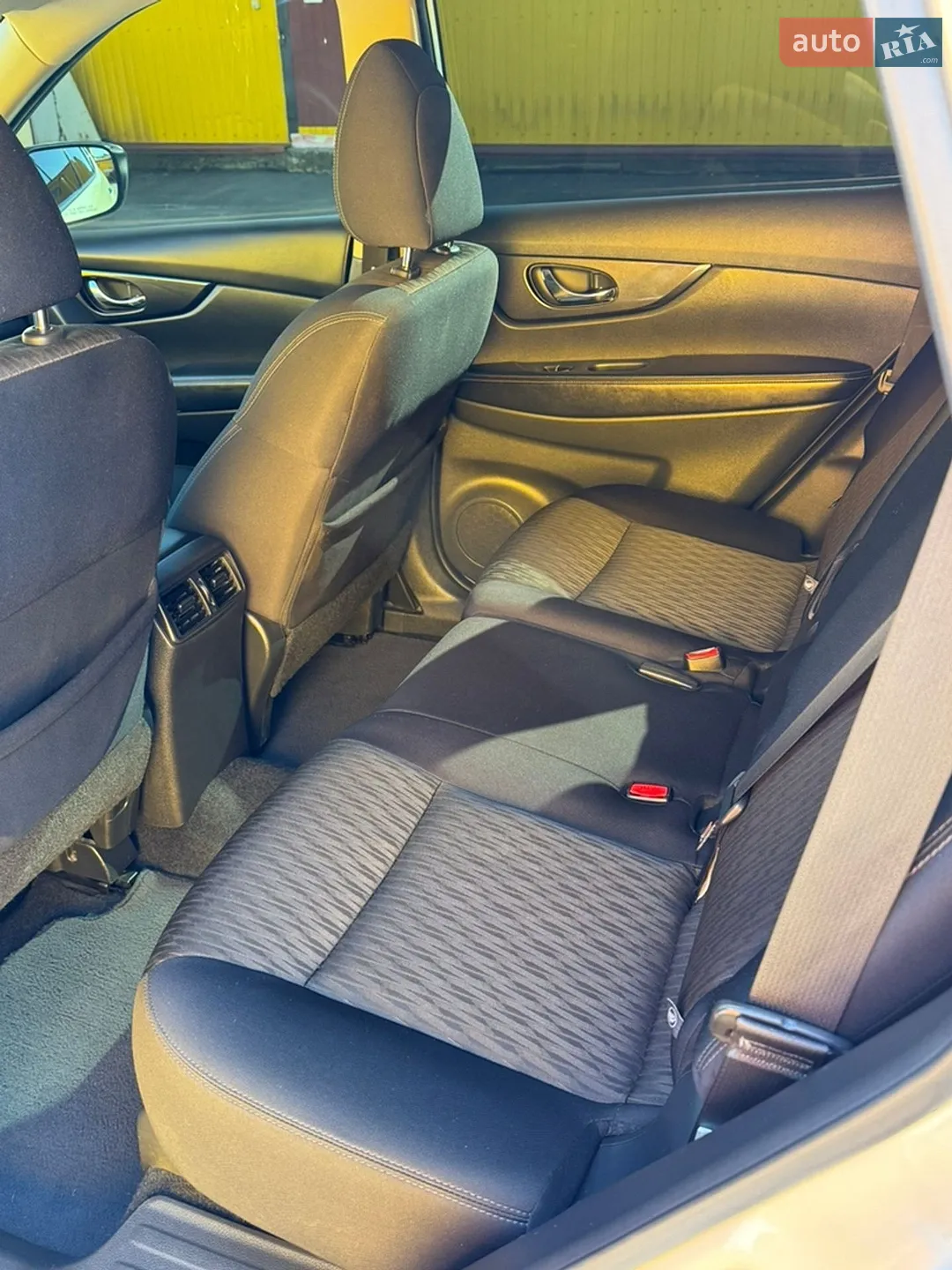 2016 Nissan Rogue - мініатюра 13