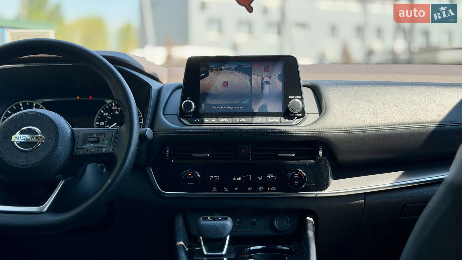 2021 Nissan Rogue - мініатюра 13