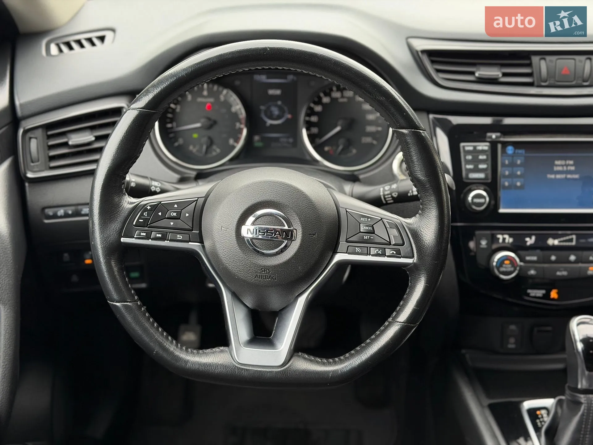 2017 Nissan Rogue - мініатюра 37