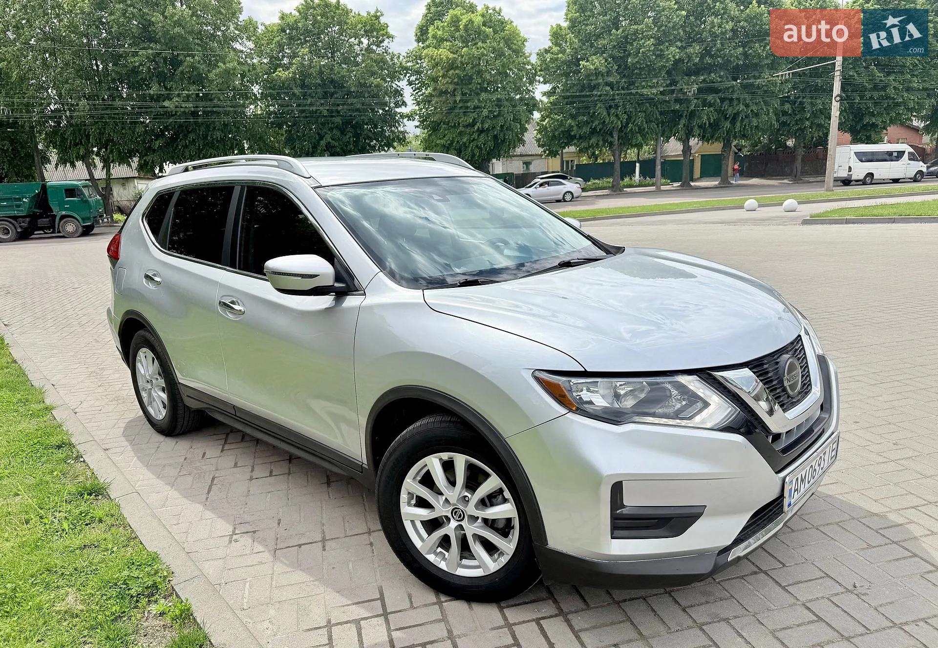 2018 Nissan Rogue - мініатюра 4