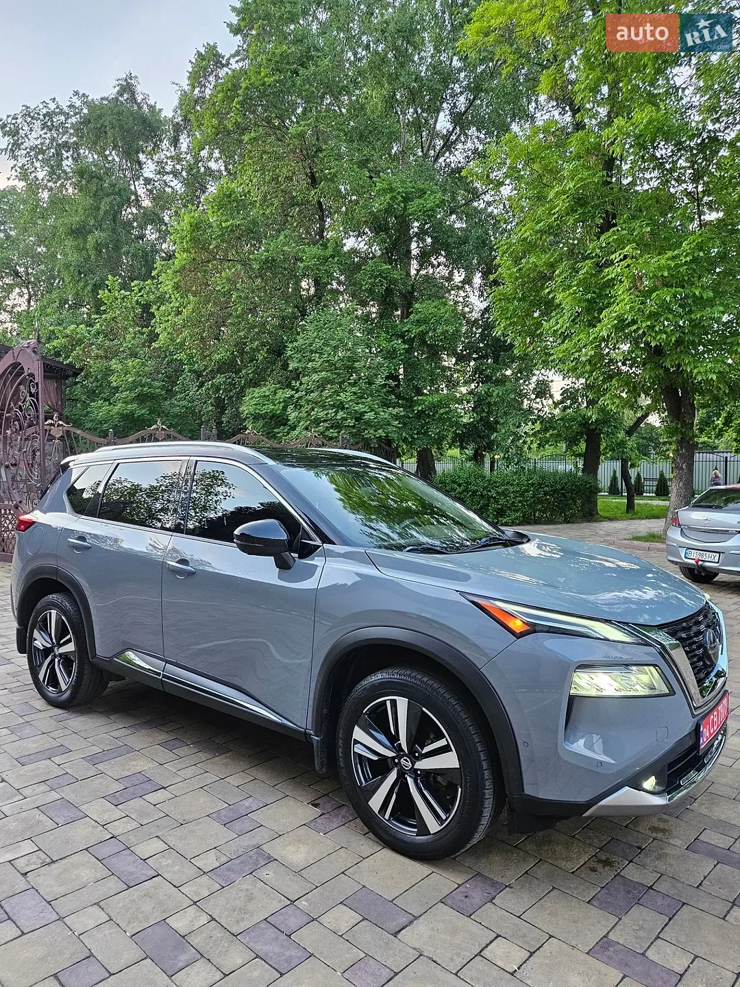 2021 Nissan Rogue - мініатюра 6