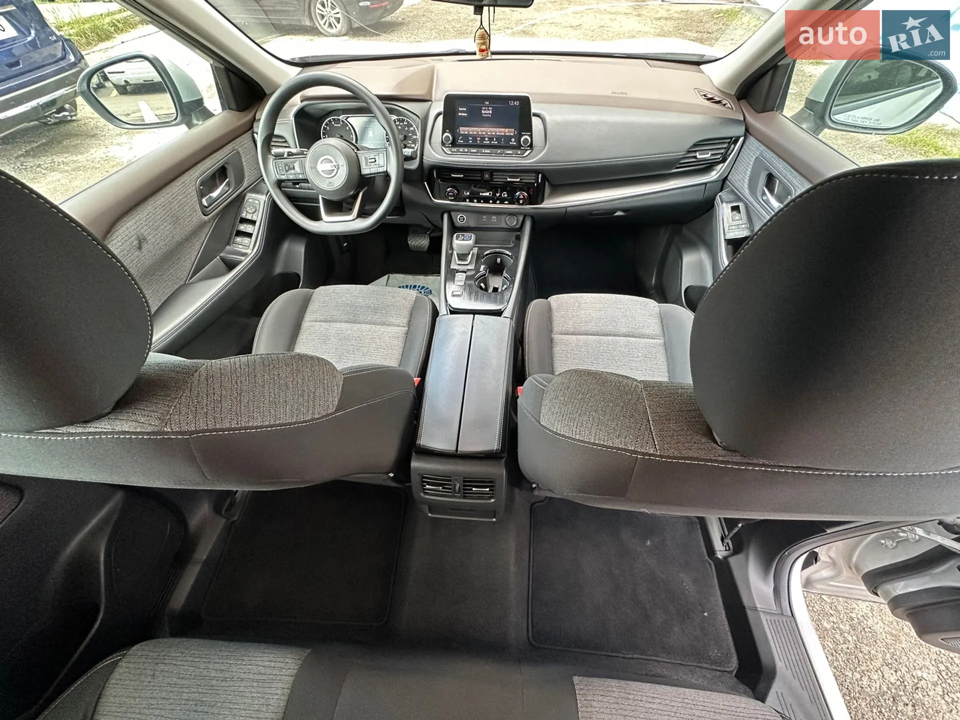 2021 Nissan Rogue - мініатюра 25