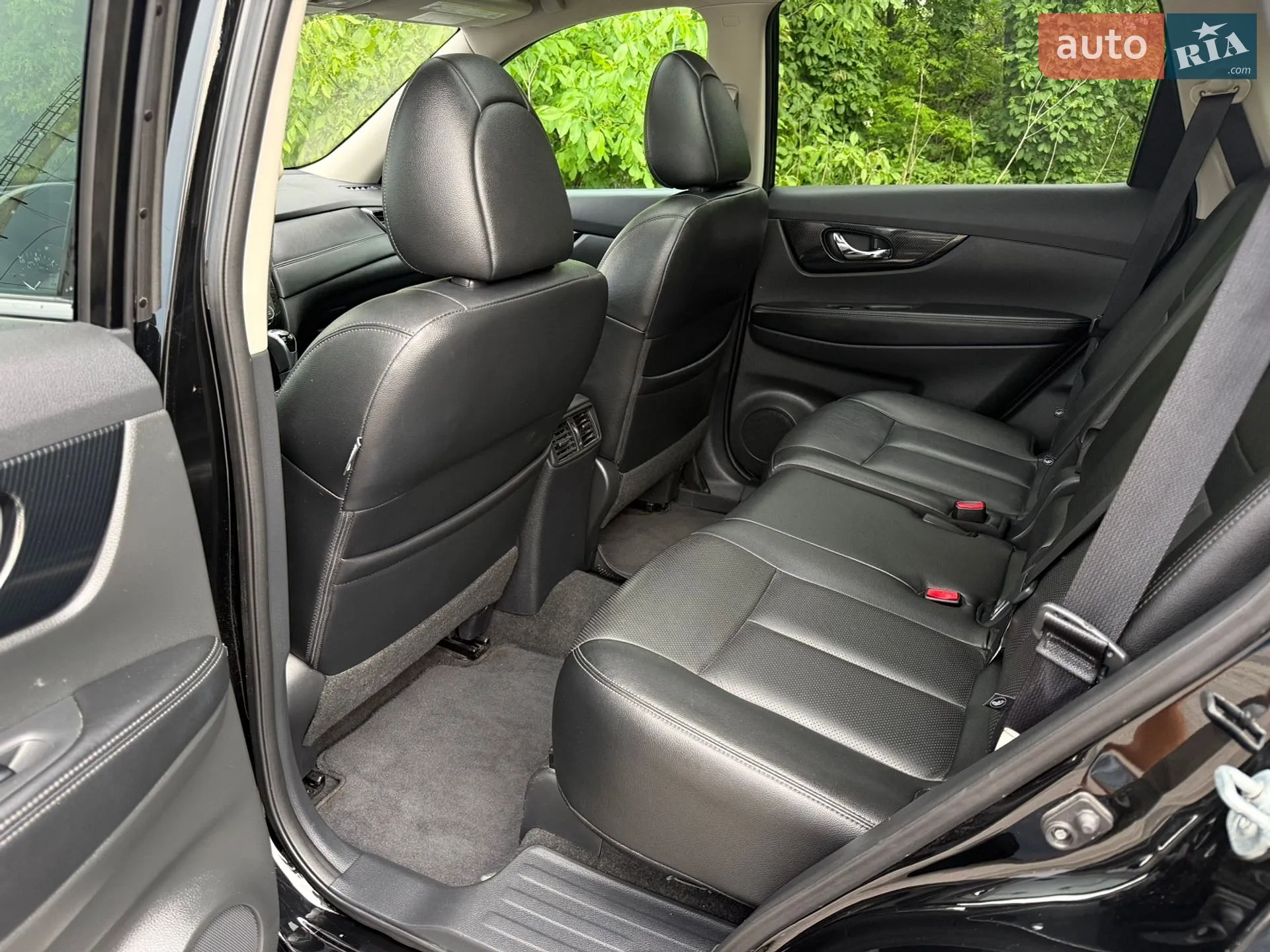 2016 Nissan Rogue - мініатюра 35