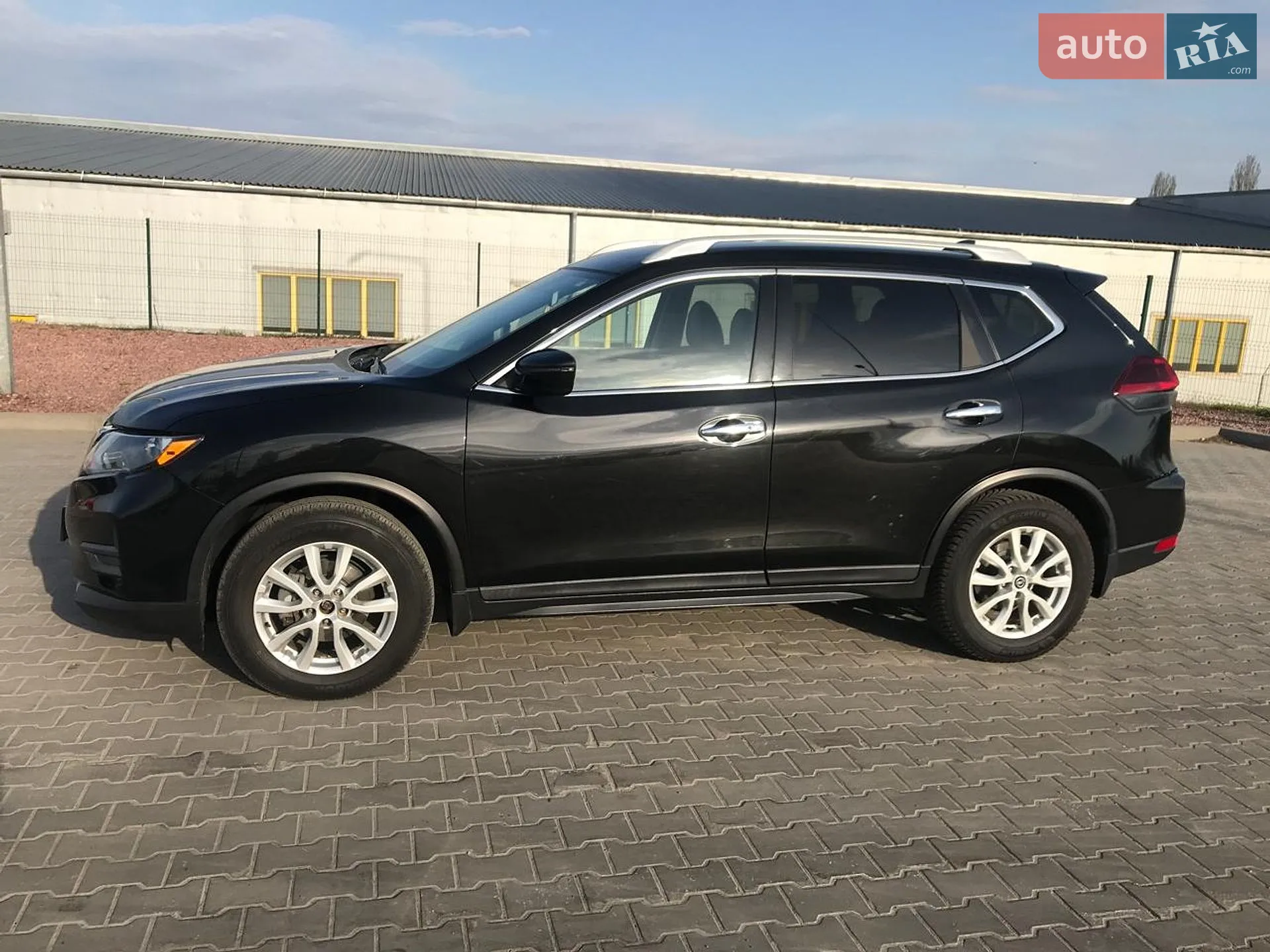 2018 Nissan Rogue - мініатюра 4