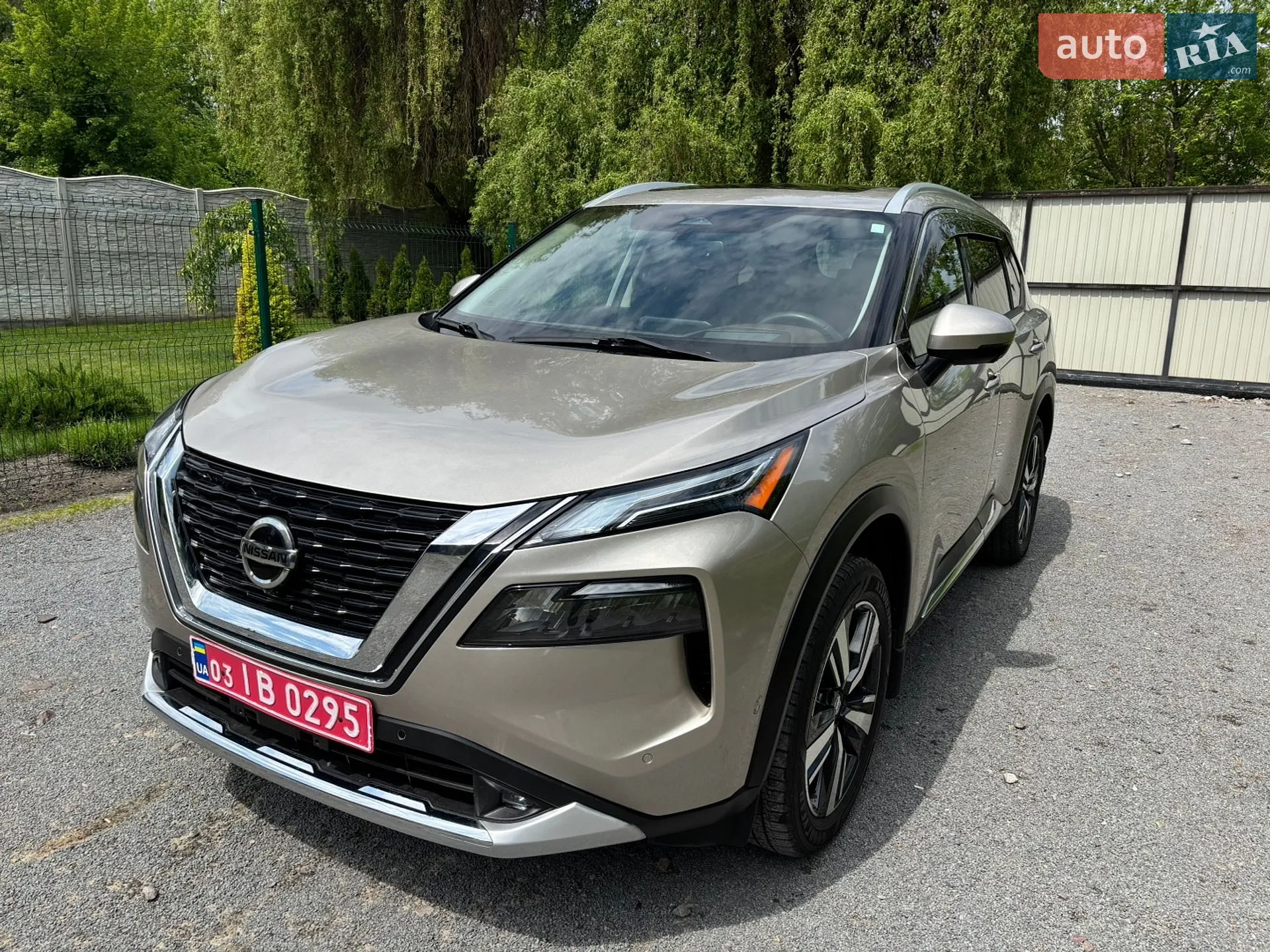 2021 Nissan Rogue - мініатюра 3