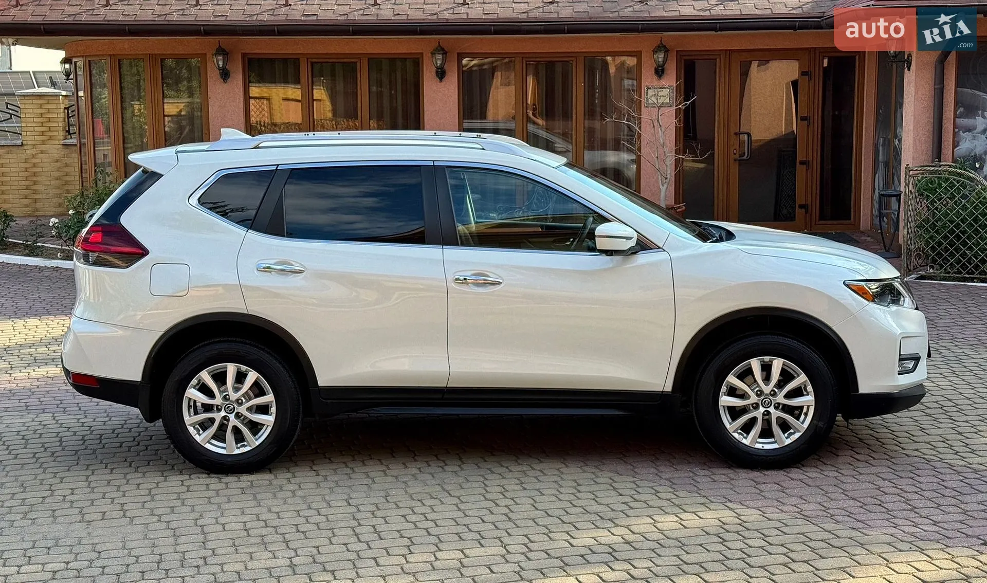 2019 Nissan Rogue - мініатюра 21