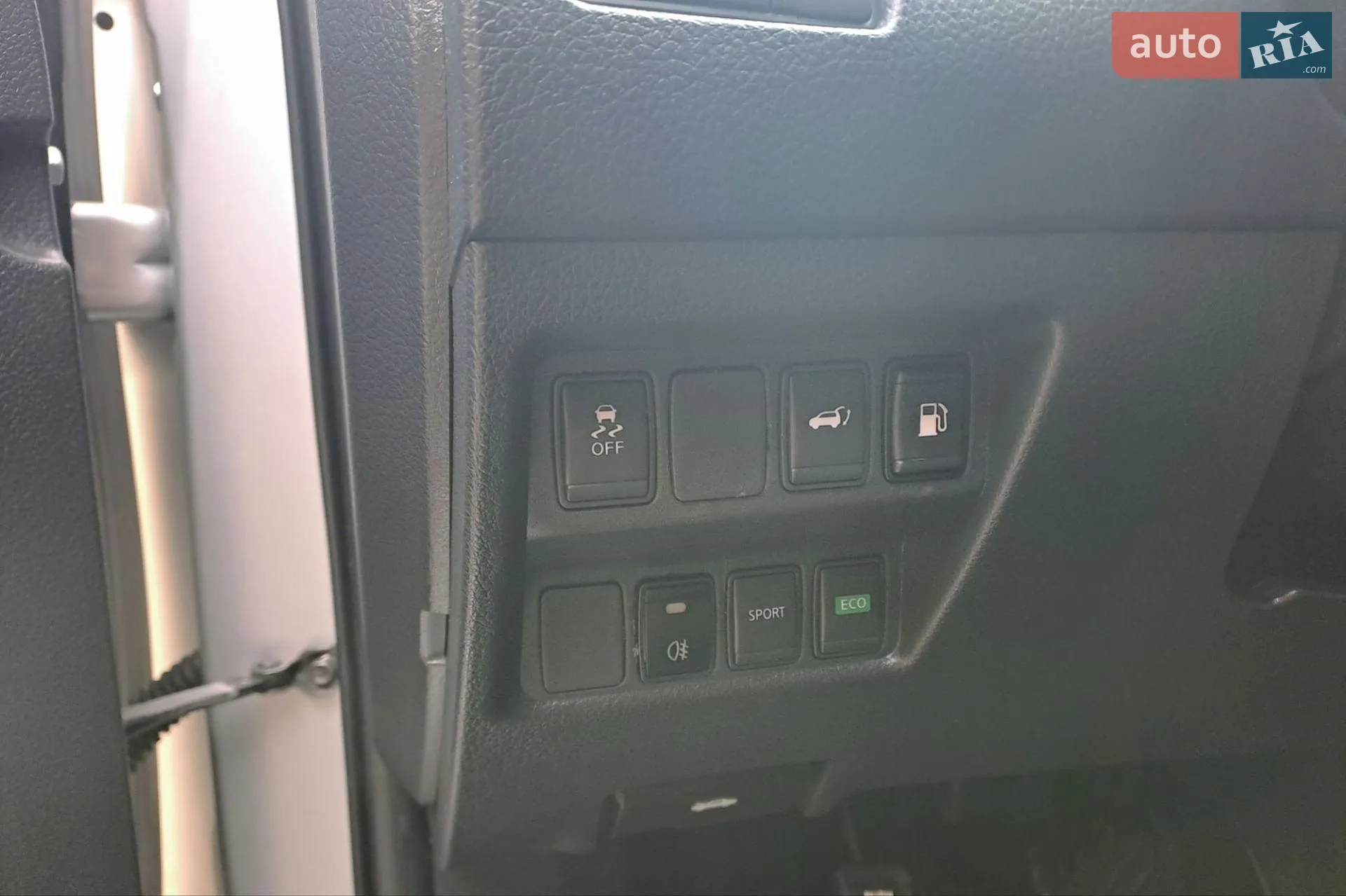 2018 Nissan Rogue - мініатюра 7