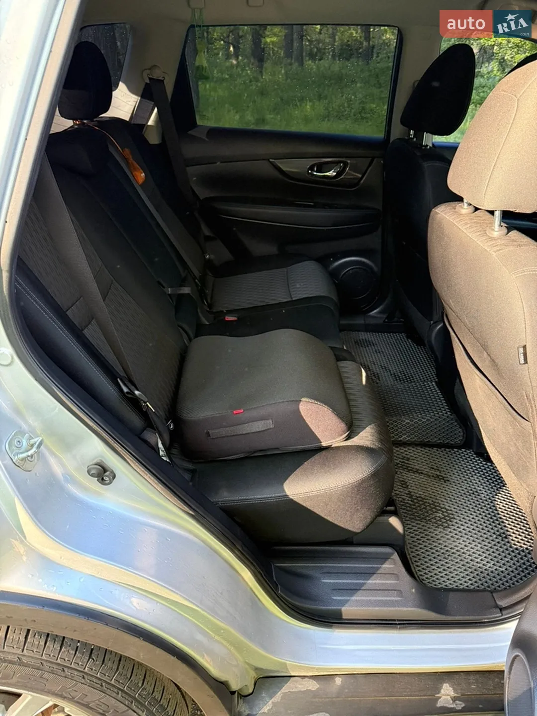 2017 Nissan Rogue - мініатюра 11