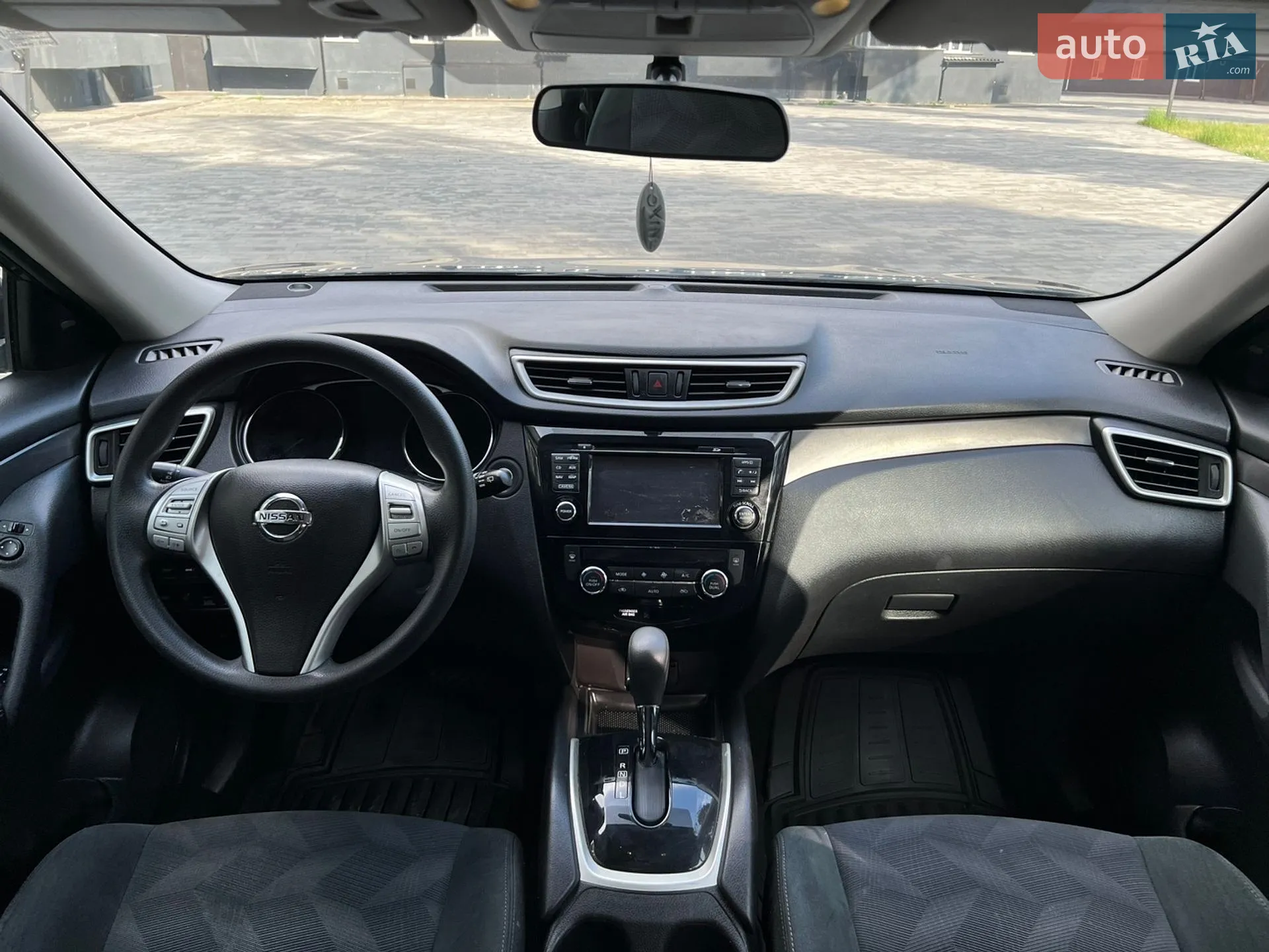 2016 Nissan Rogue - мініатюра 14