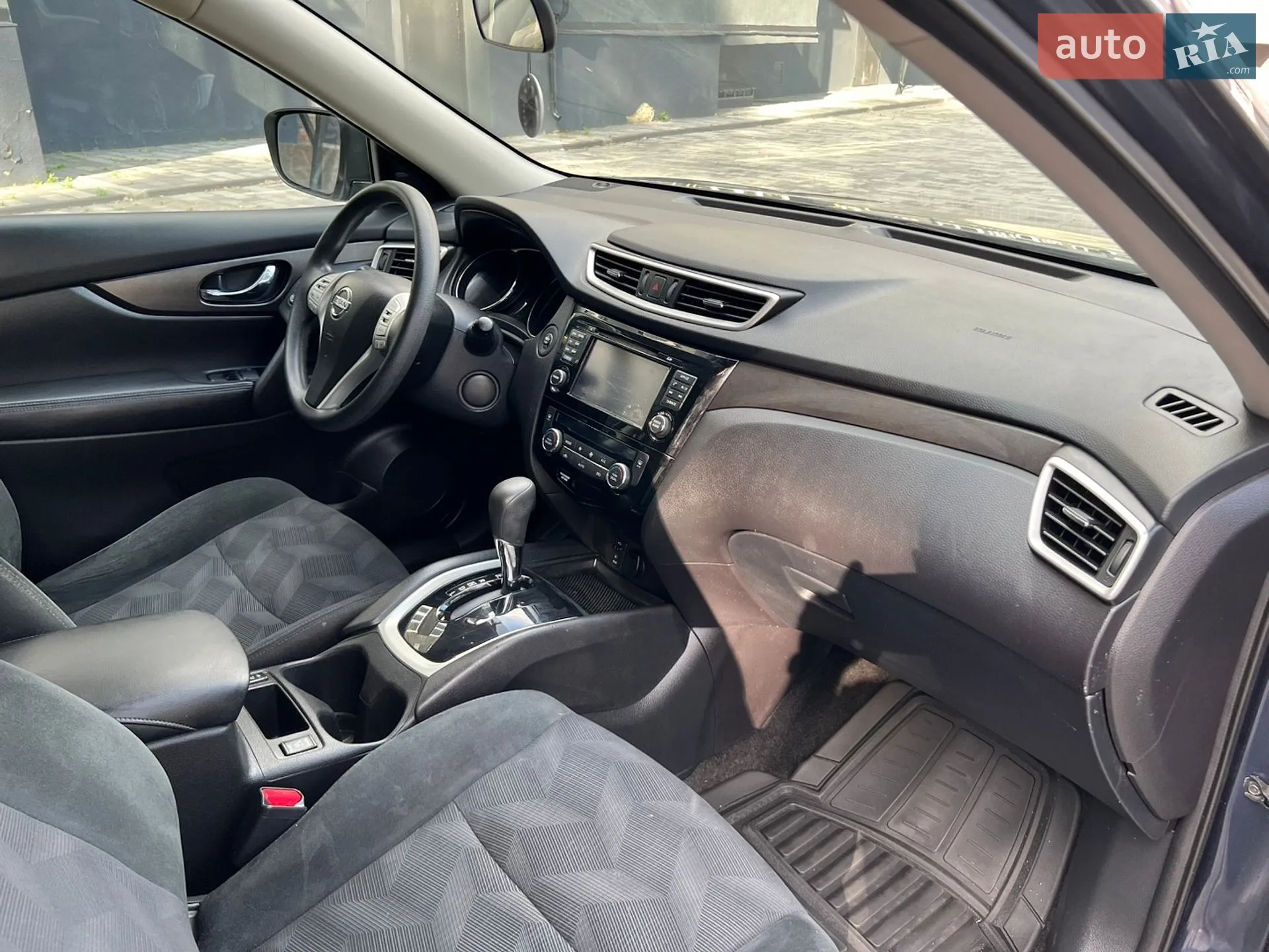 2016 Nissan Rogue - мініатюра 17