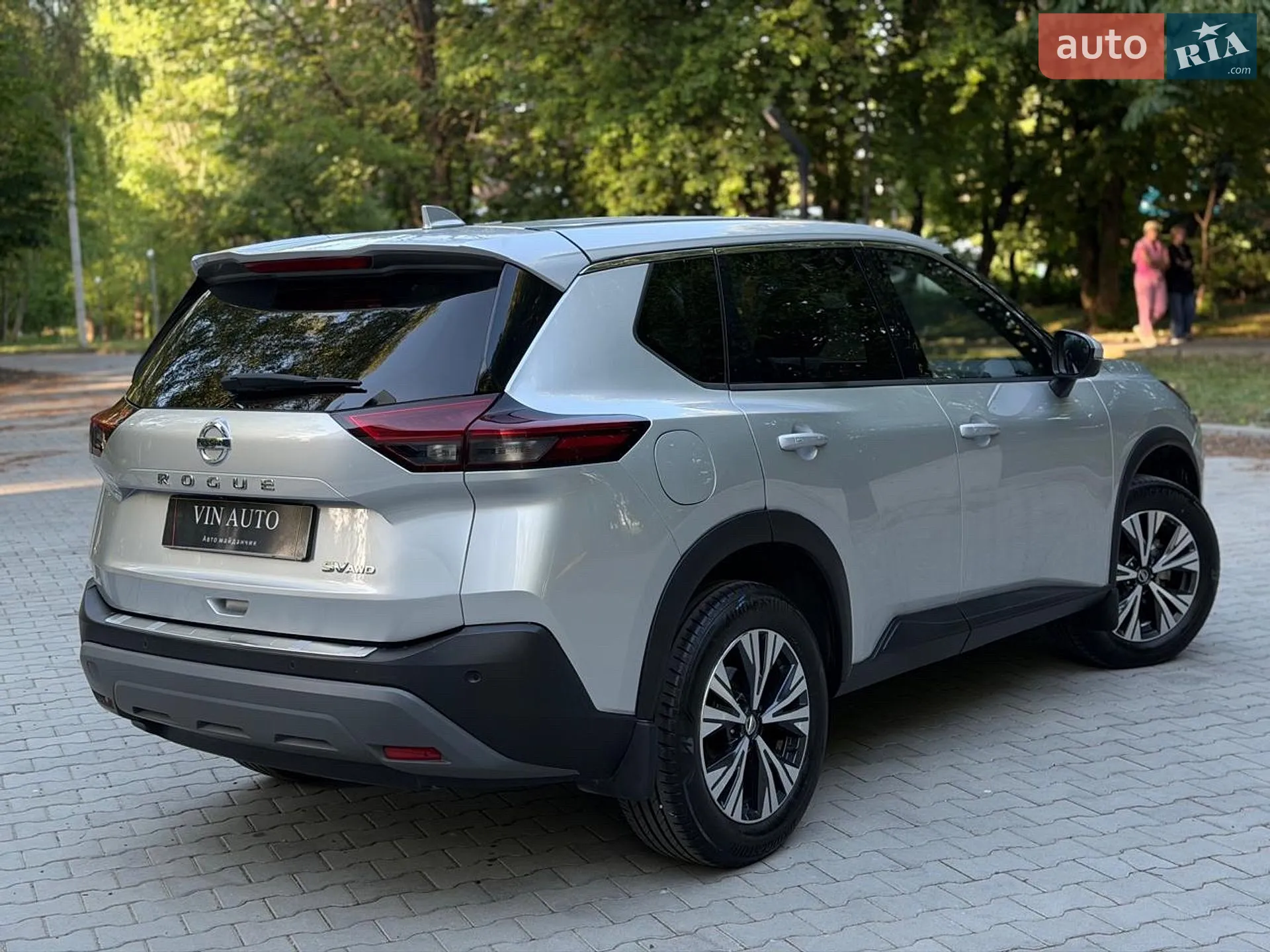 2020 Nissan Rogue - мініатюра 15