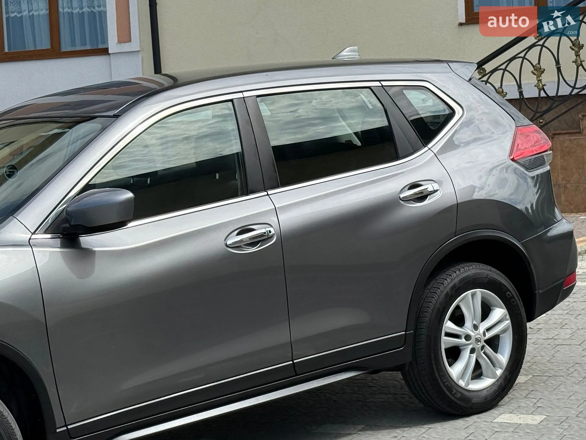 2017 Nissan Rogue - мініатюра 28
