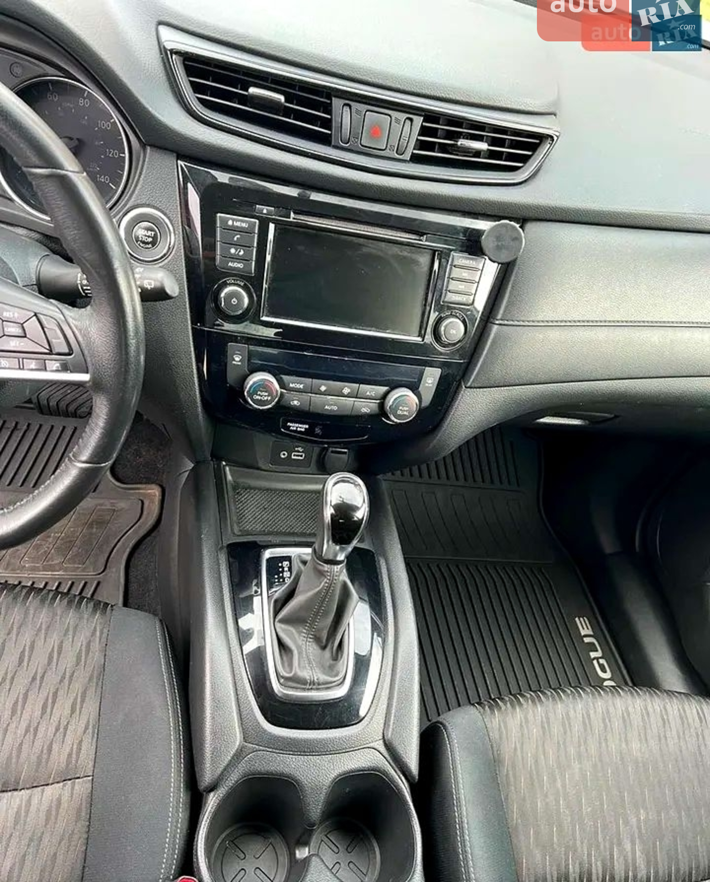 2018 Nissan Rogue - фото 1