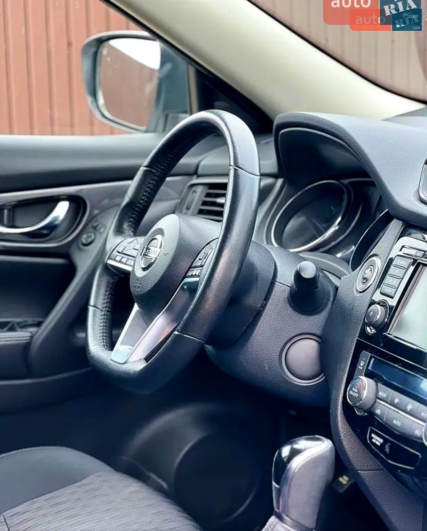2018 Nissan Rogue - мініатюра 3