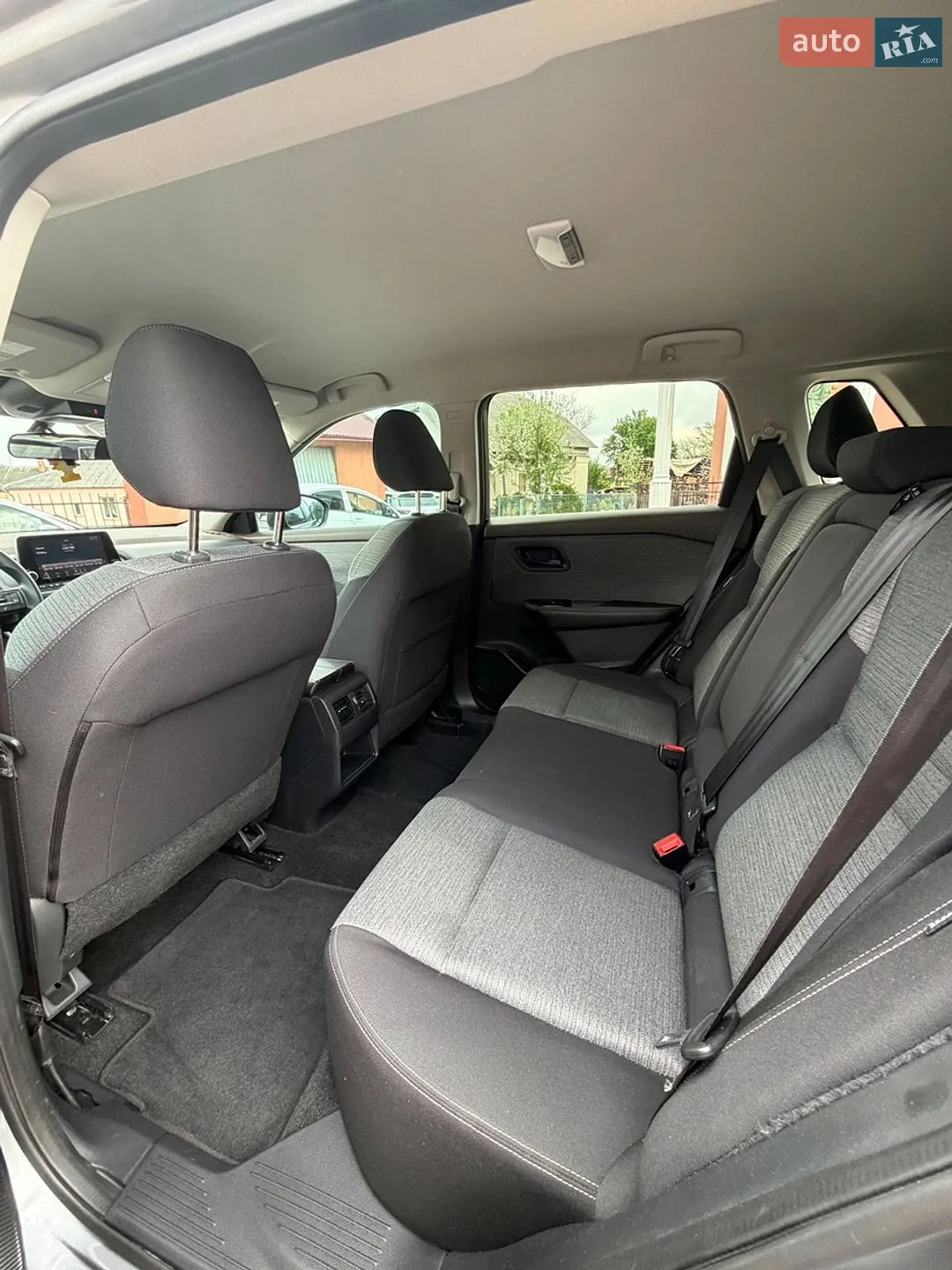 2021 Nissan Rogue - мініатюра 12