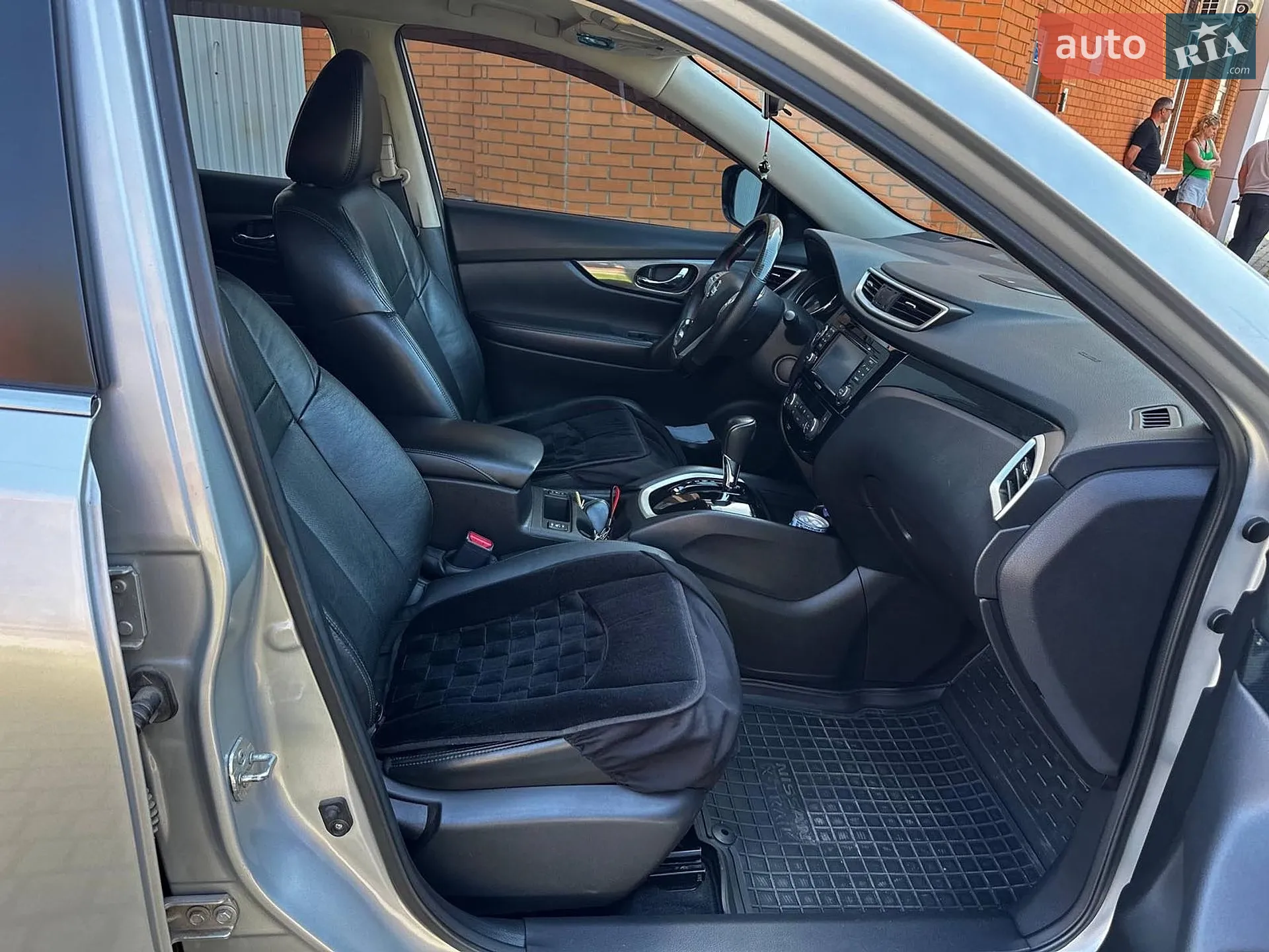 2014 Nissan Rogue - мініатюра 32