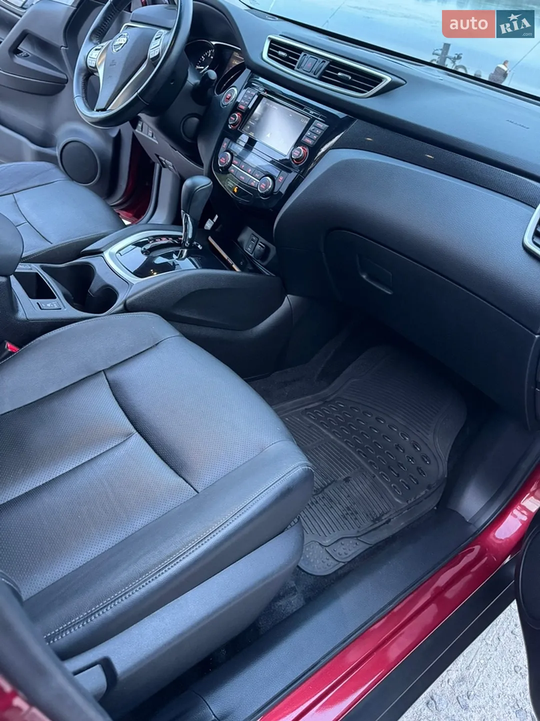 2016 Nissan Rogue - мініатюра 16