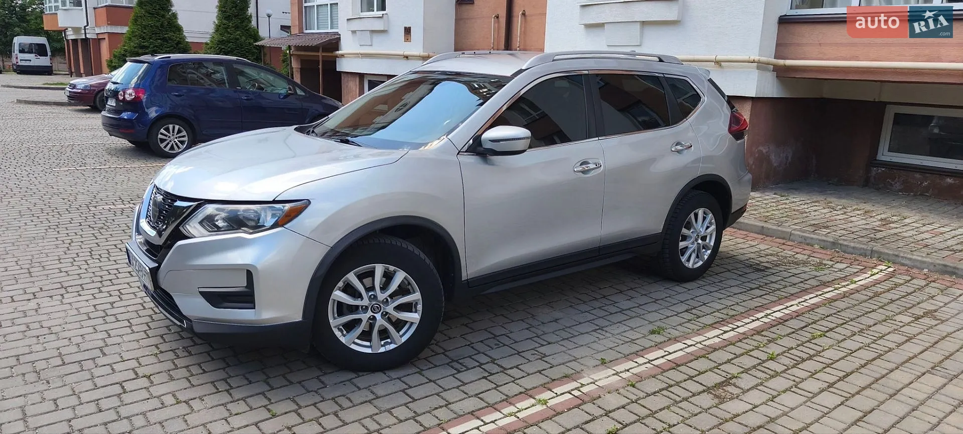 2017 Nissan Rogue - мініатюра 3