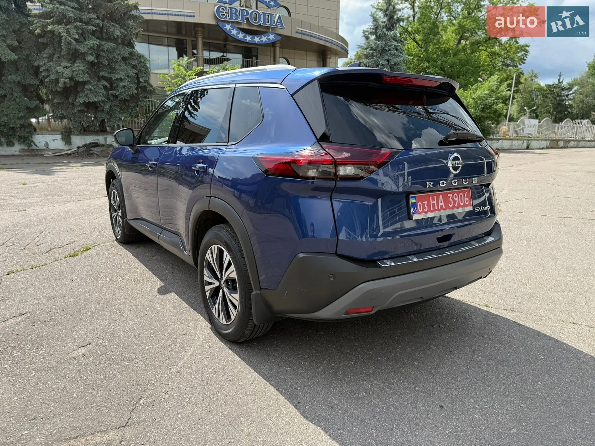 2021 Nissan Rogue - мініатюра 10
