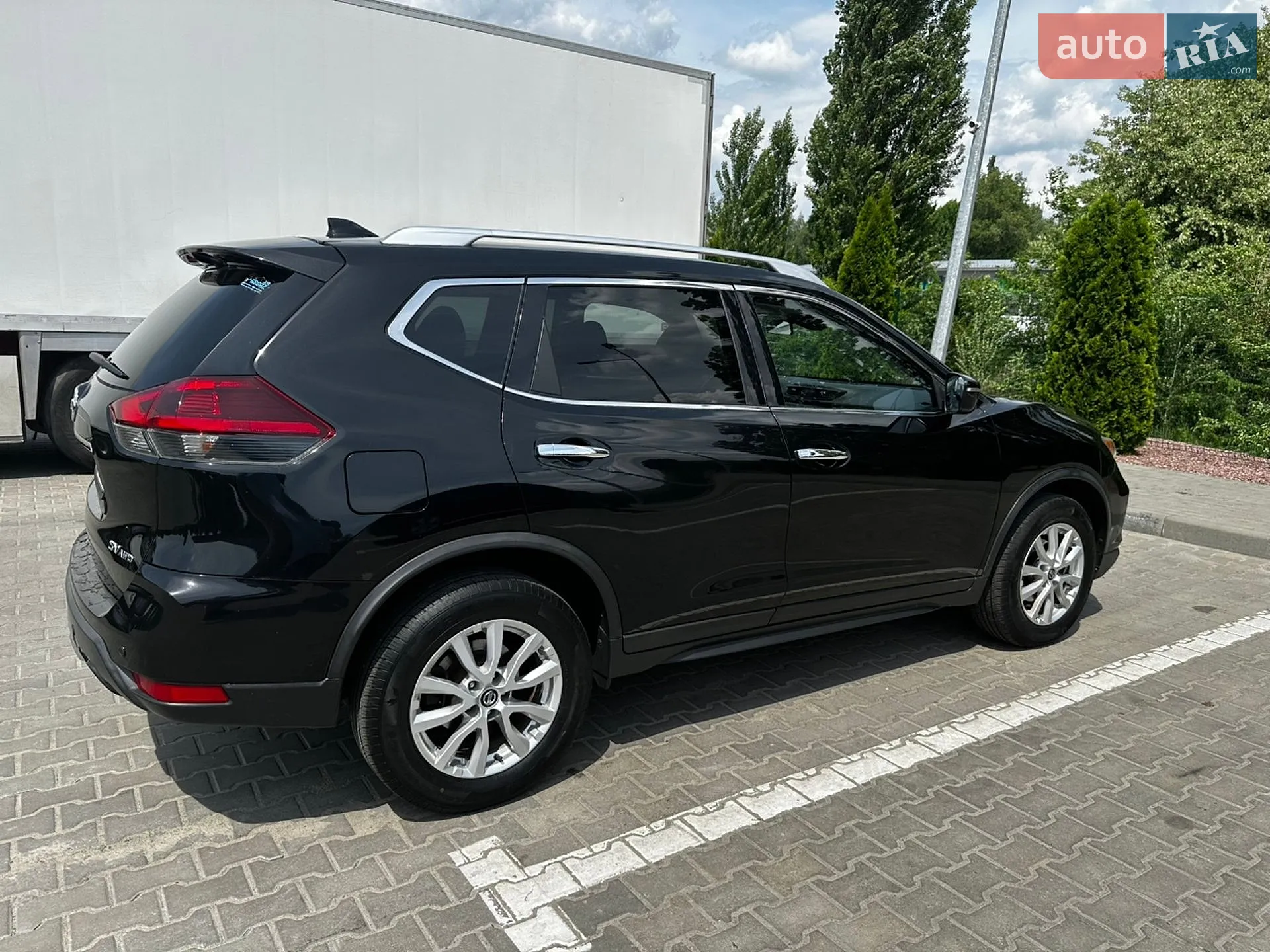 2018 Nissan Rogue - мініатюра 5