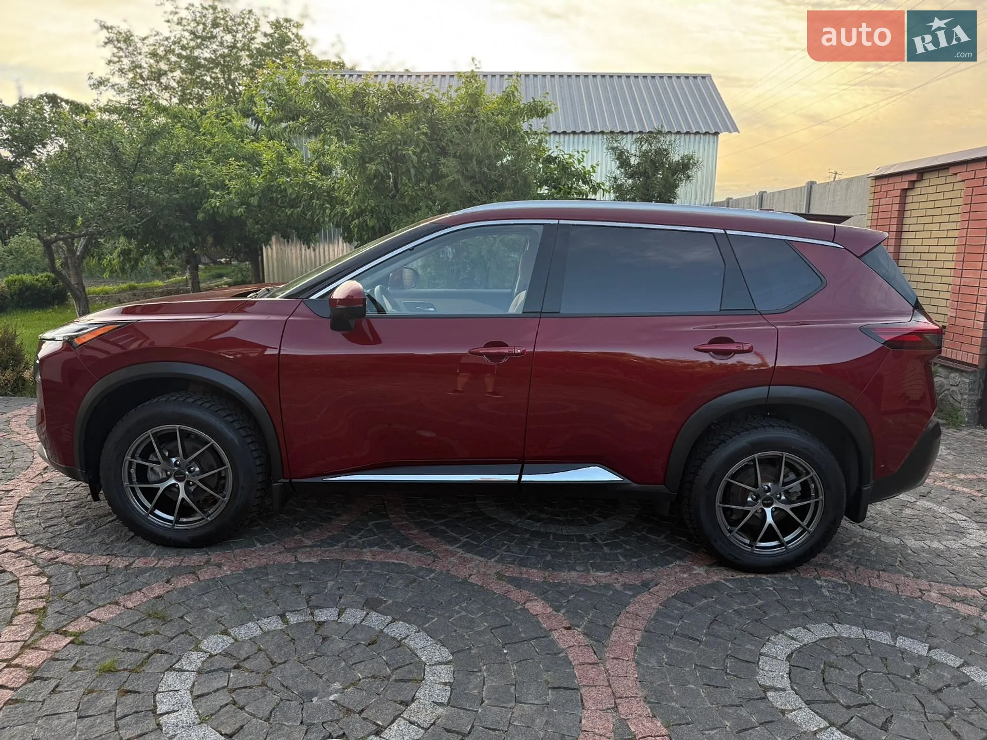 2022 Nissan Rogue - мініатюра 2
