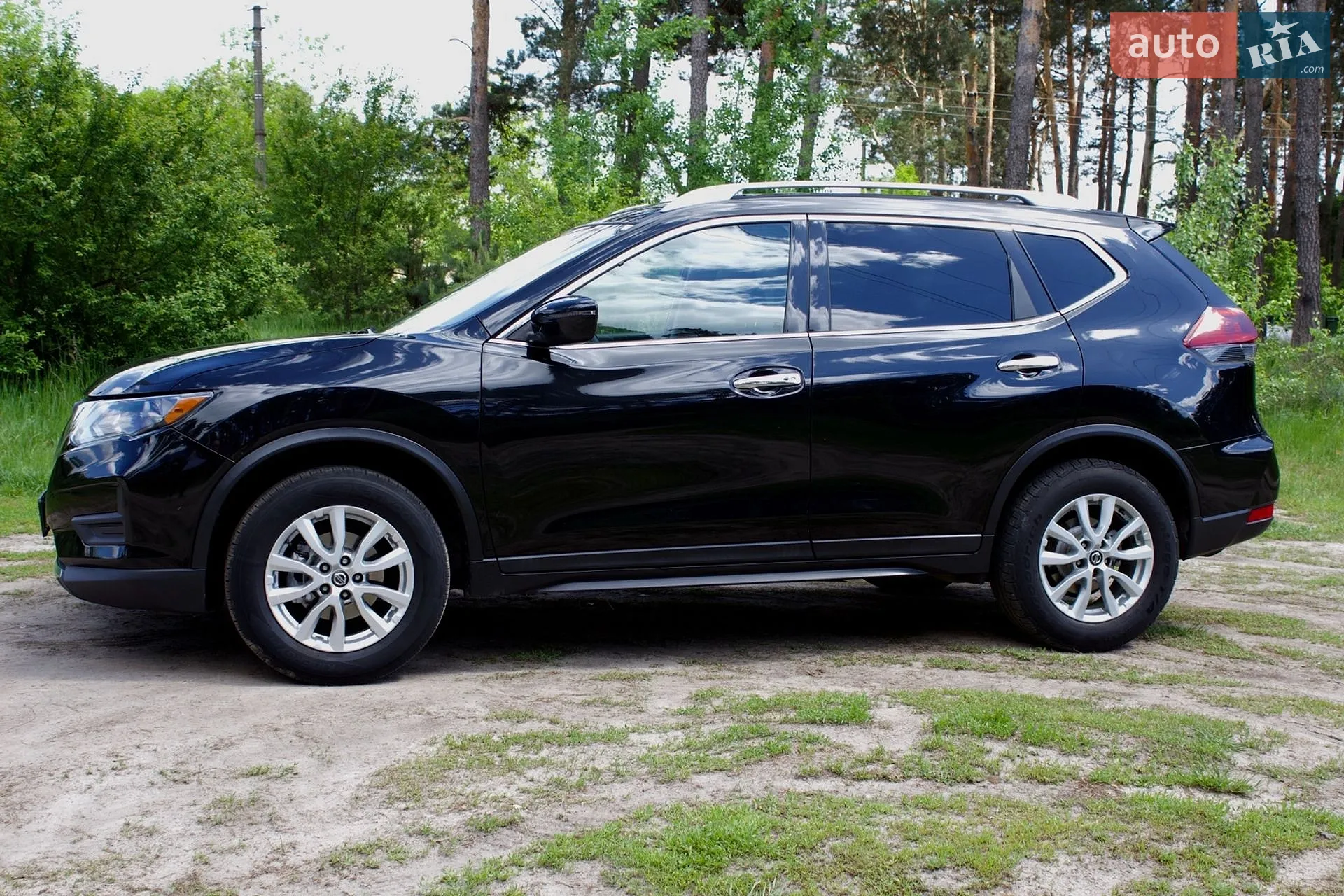 2019 Nissan Rogue - мініатюра 4