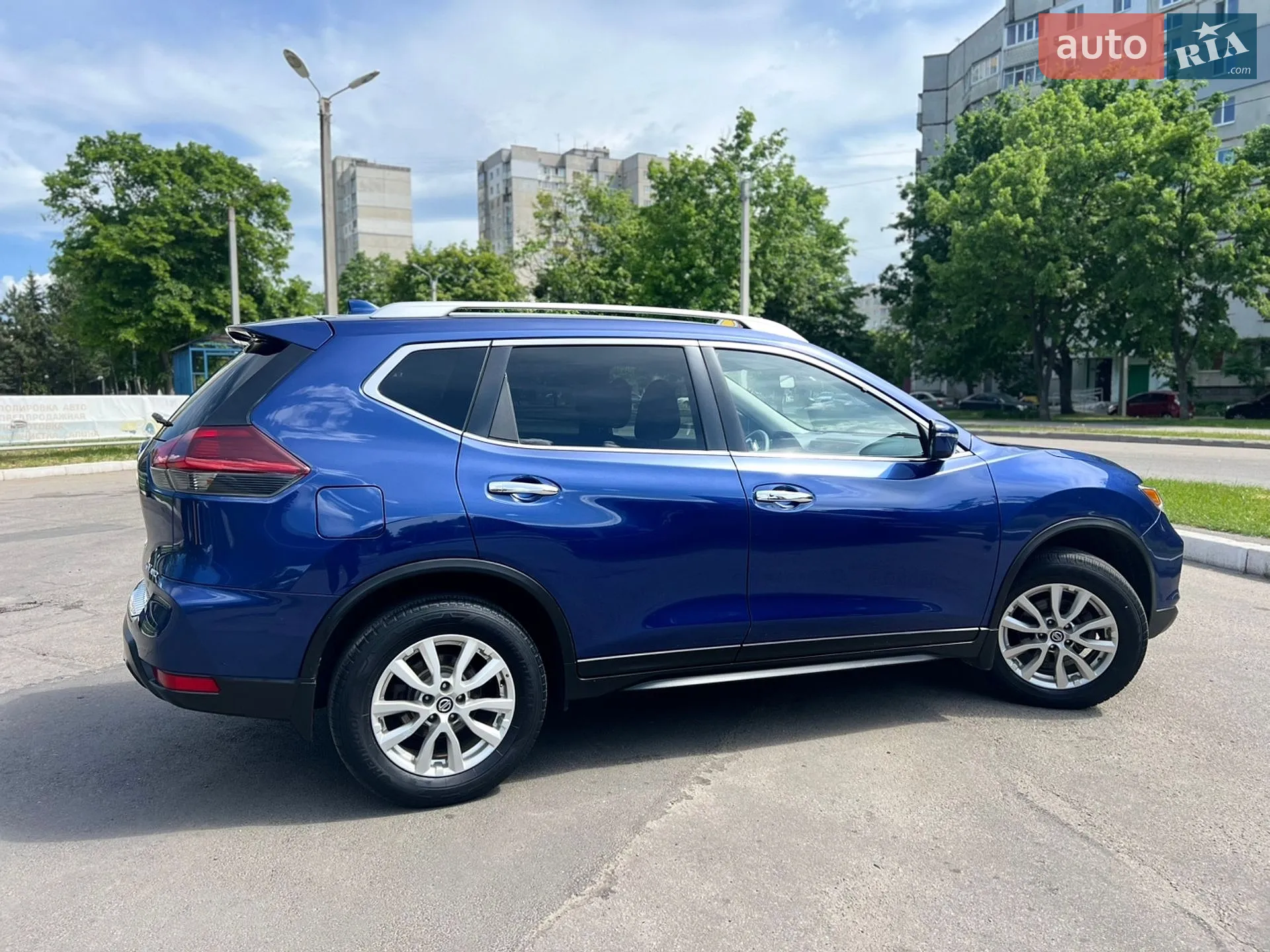 2018 Nissan Rogue - мініатюра 3