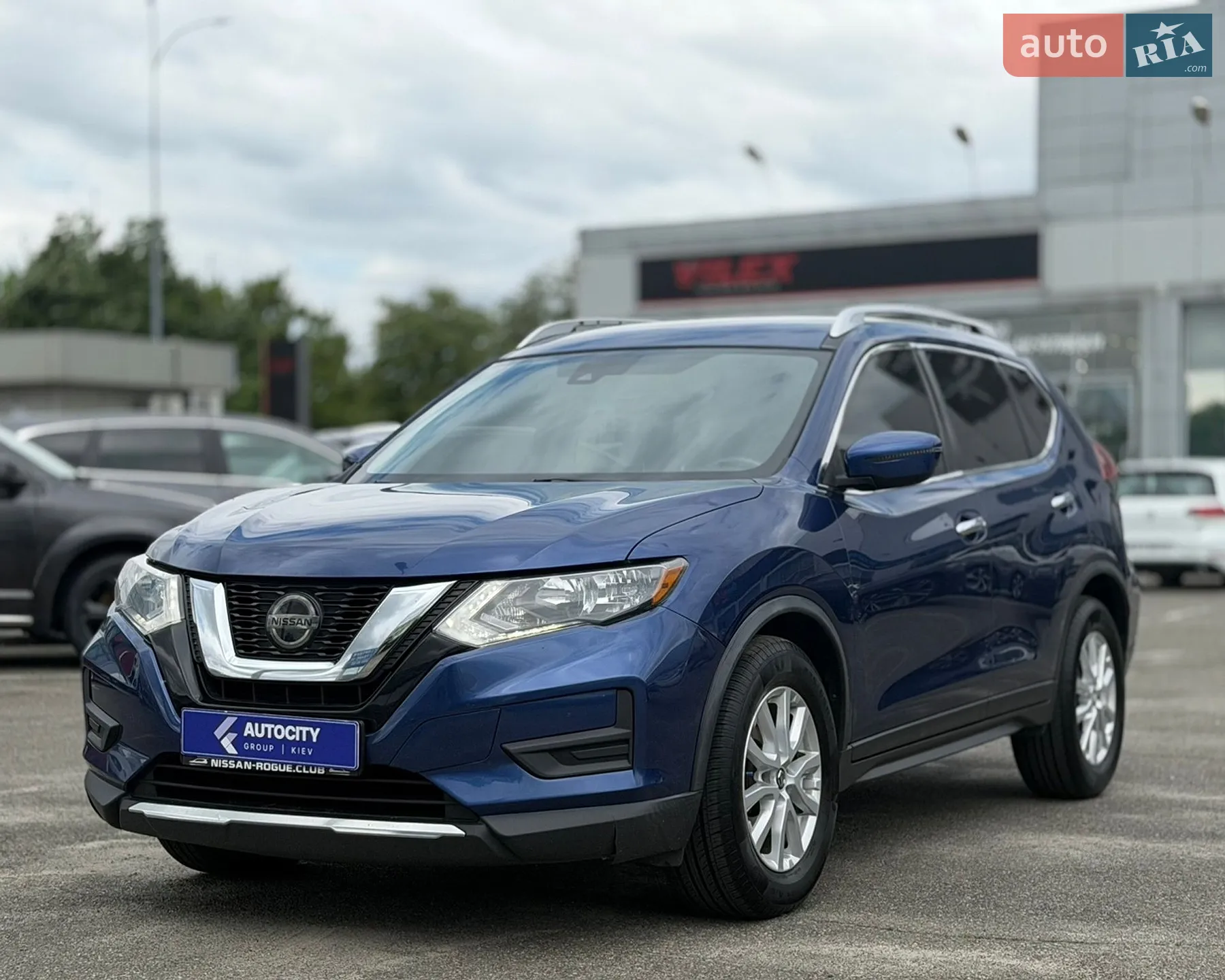 2019 Nissan Rogue - мініатюра 3