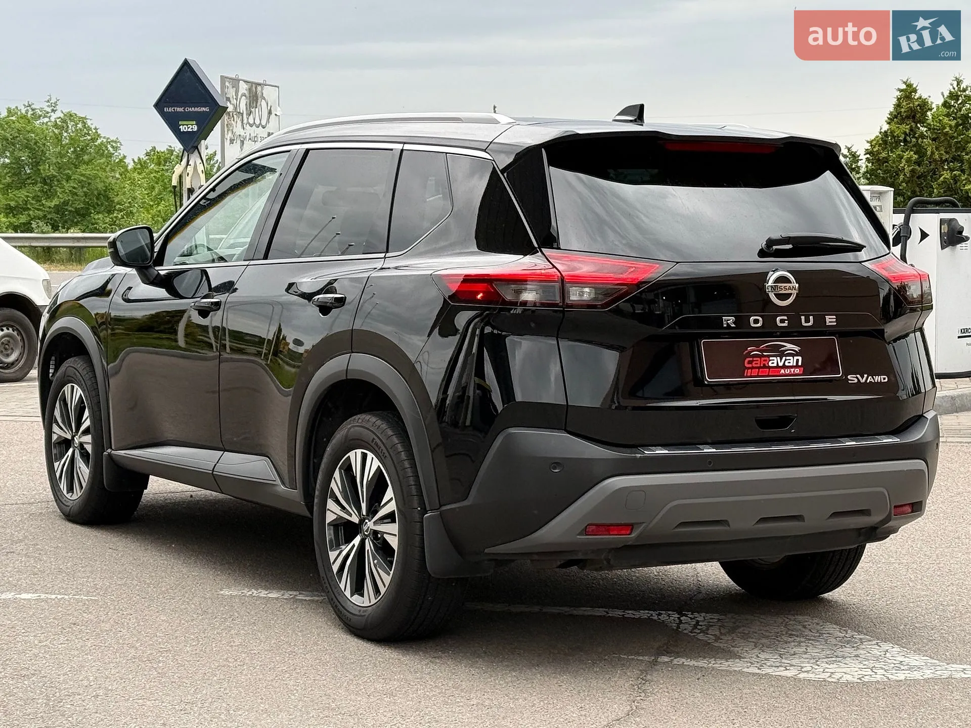 2021 Nissan Rogue - мініатюра 11