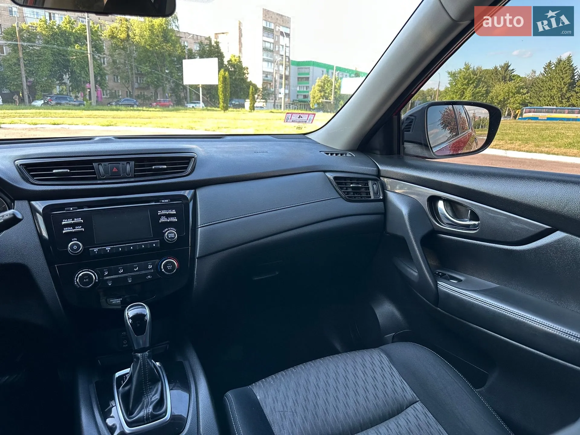 2016 Nissan Rogue - мініатюра 59