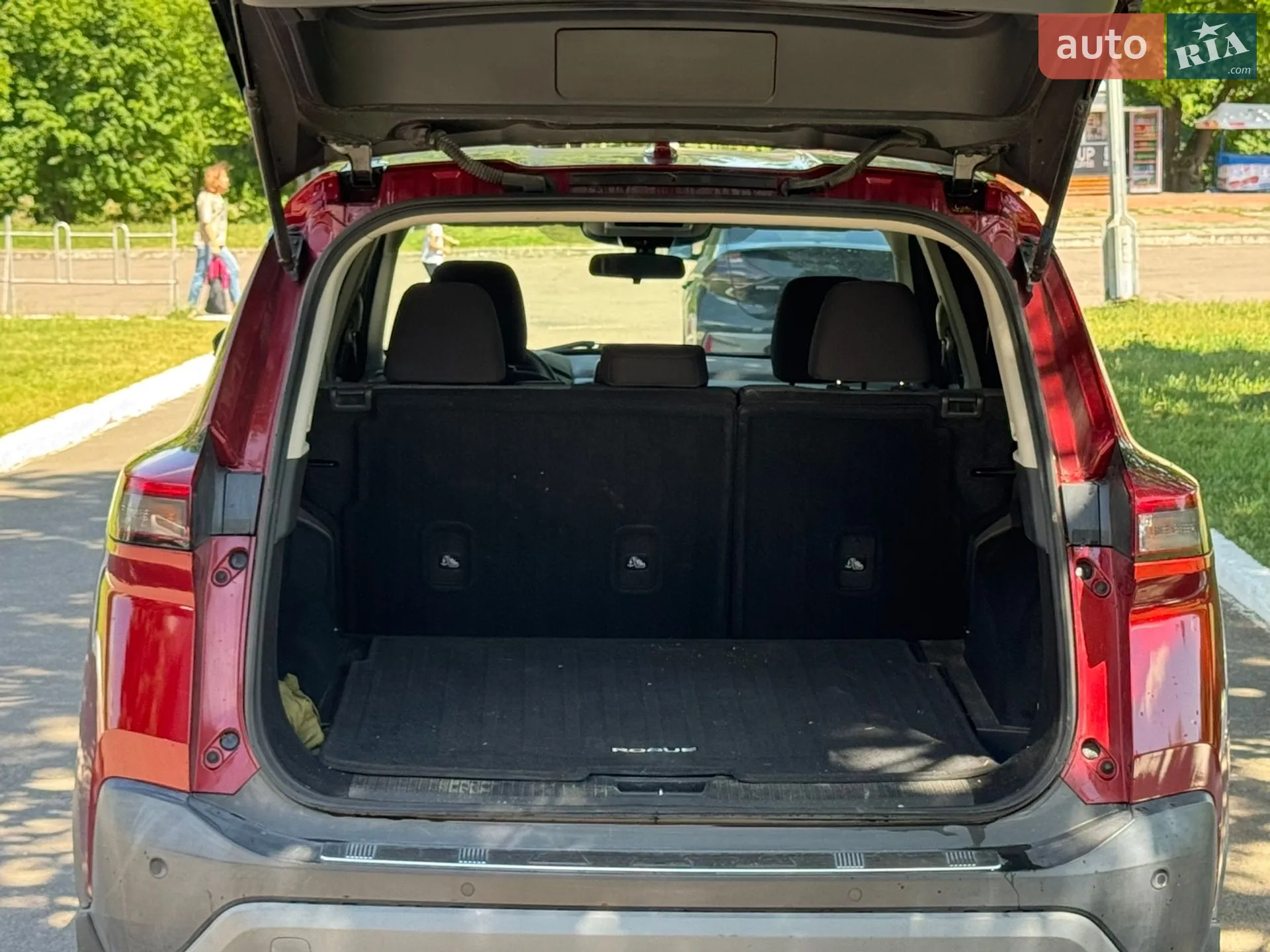 2021 Nissan Rogue - мініатюра 12