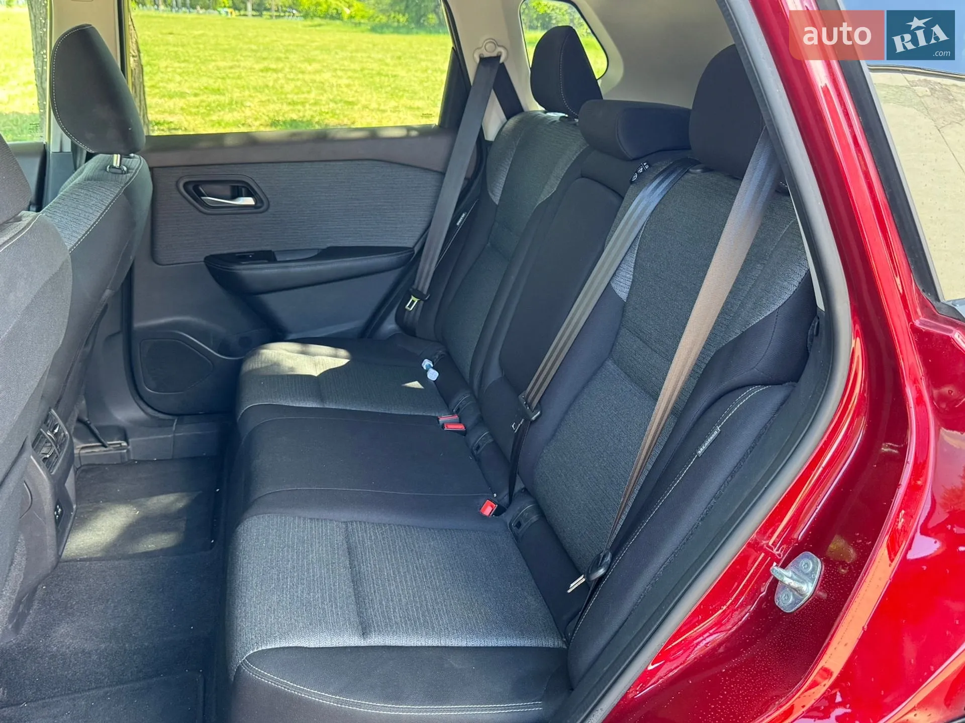 2021 Nissan Rogue - мініатюра 15