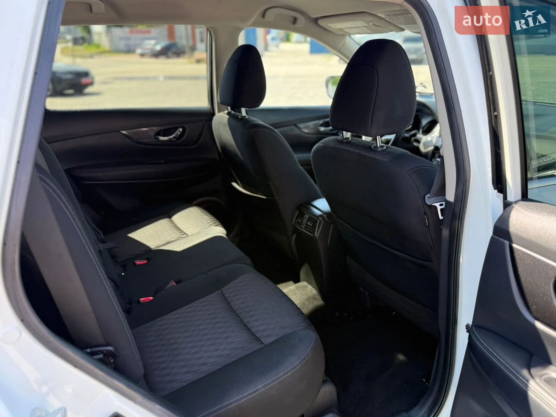 2017 Nissan Rogue - мініатюра 24