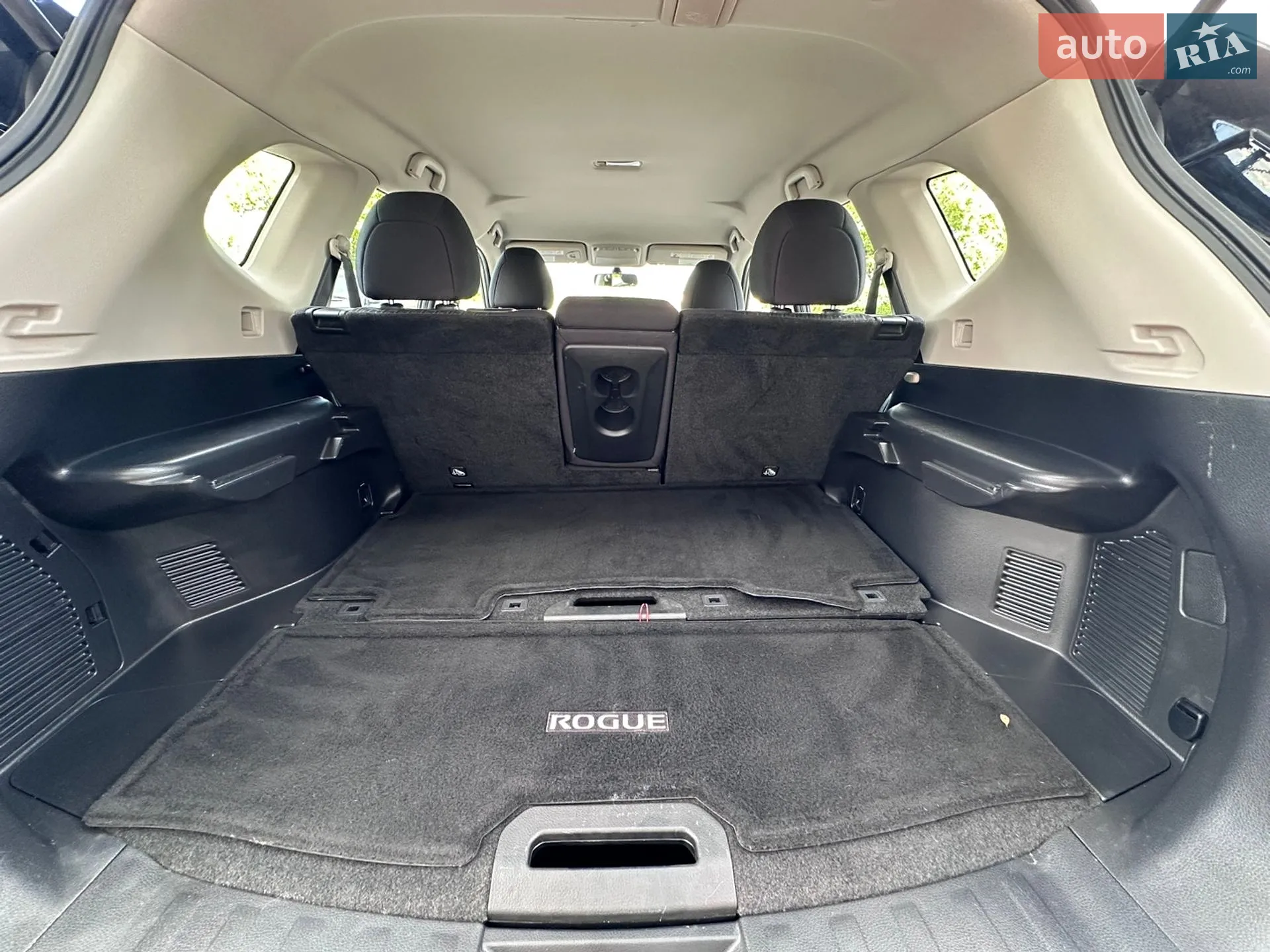 2017 Nissan Rogue - мініатюра 10