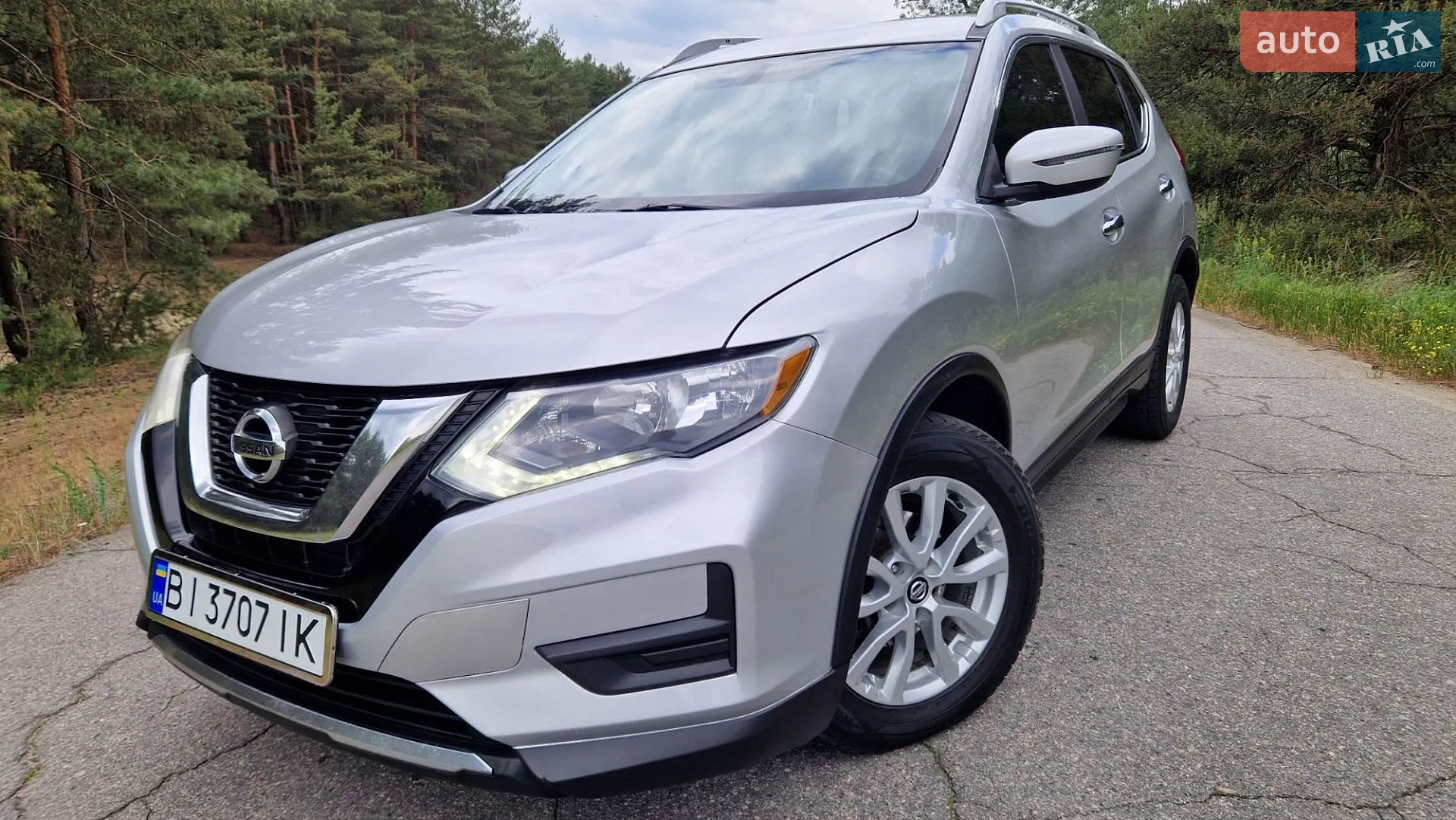 2016 Nissan Rogue - мініатюра 2