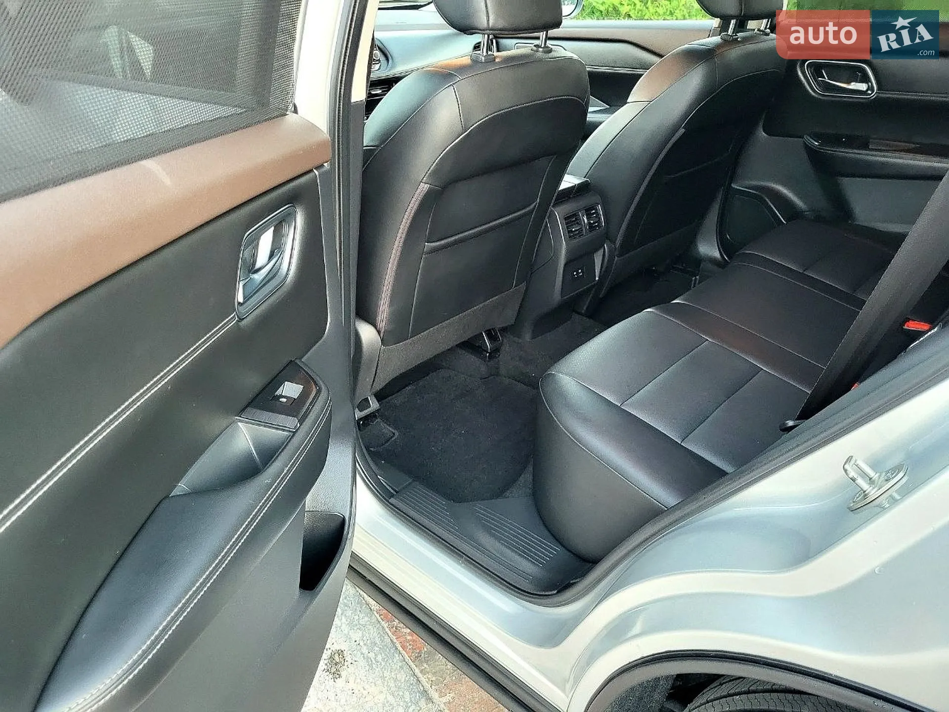 2021 Nissan Rogue - мініатюра 41
