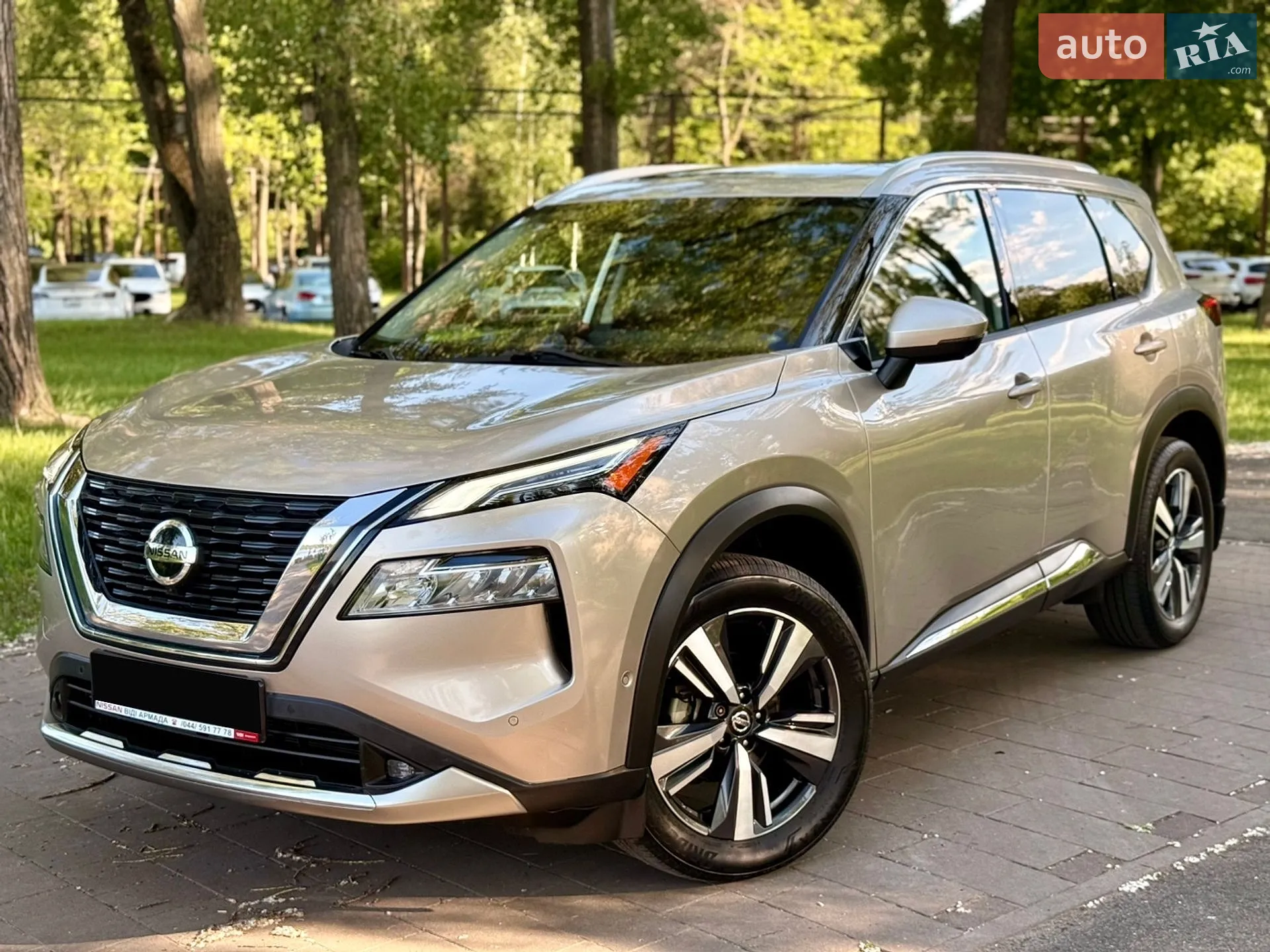 2021 Nissan Rogue - мініатюра 3