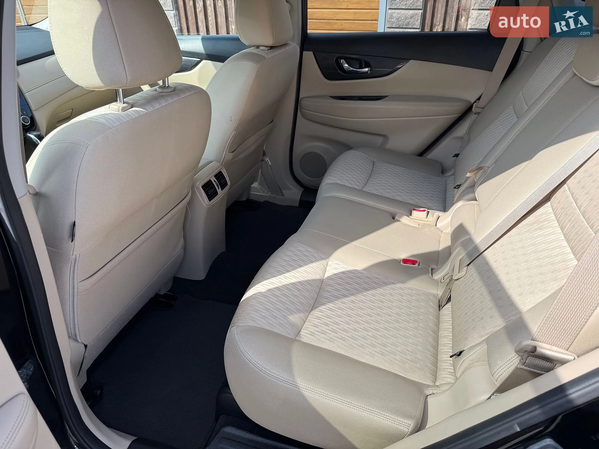 2017 Nissan Rogue - мініатюра 26