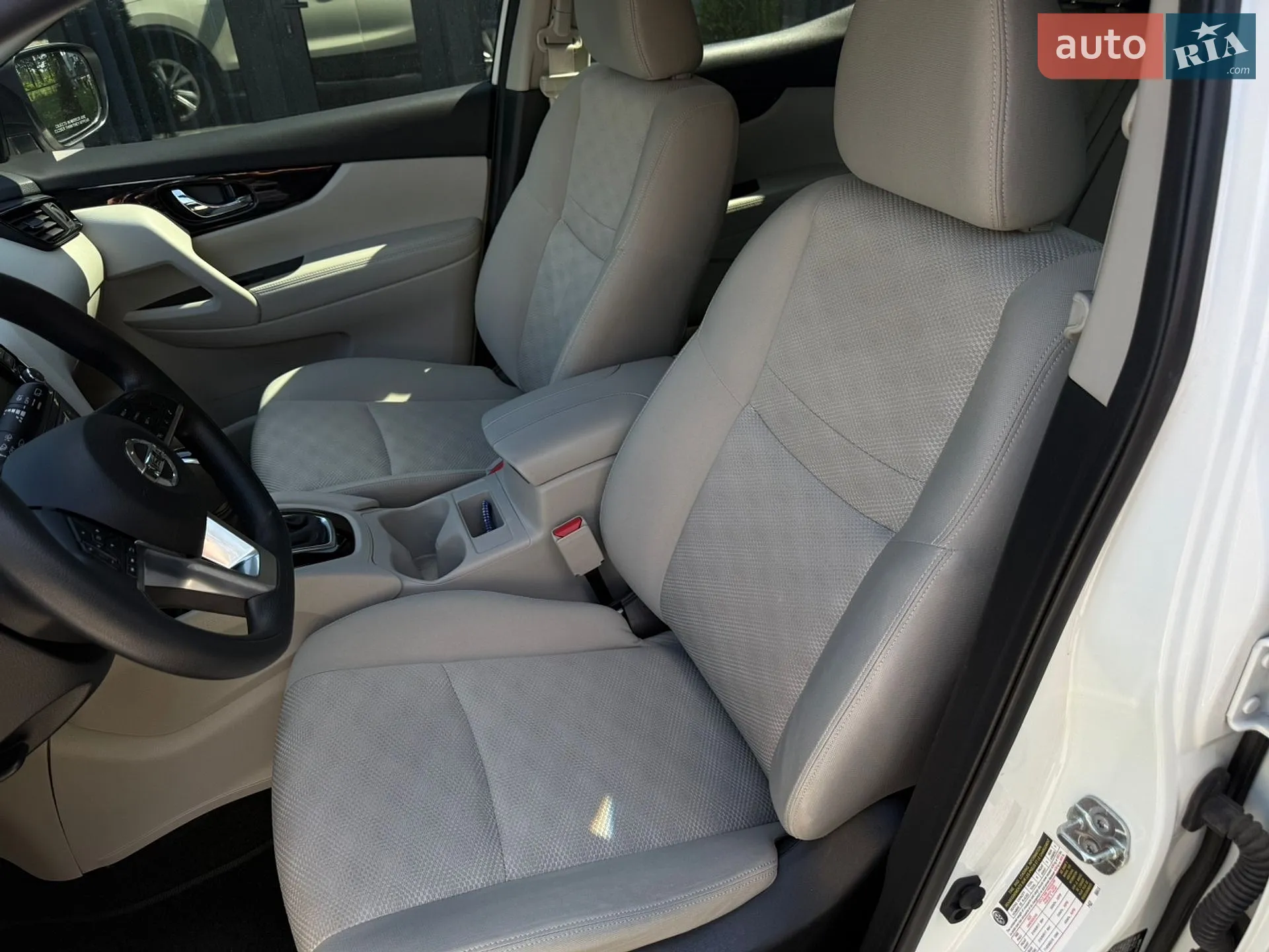 2019 Nissan Rogue - мініатюра 11
