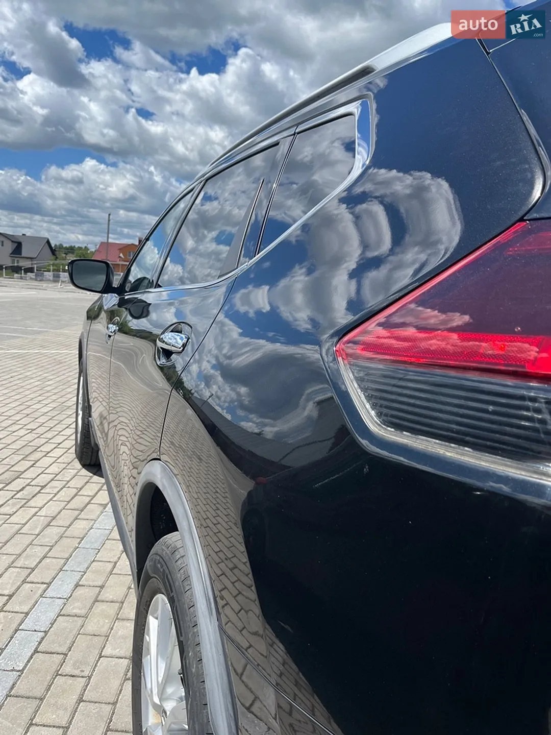 2018 Nissan Rogue - мініатюра 16