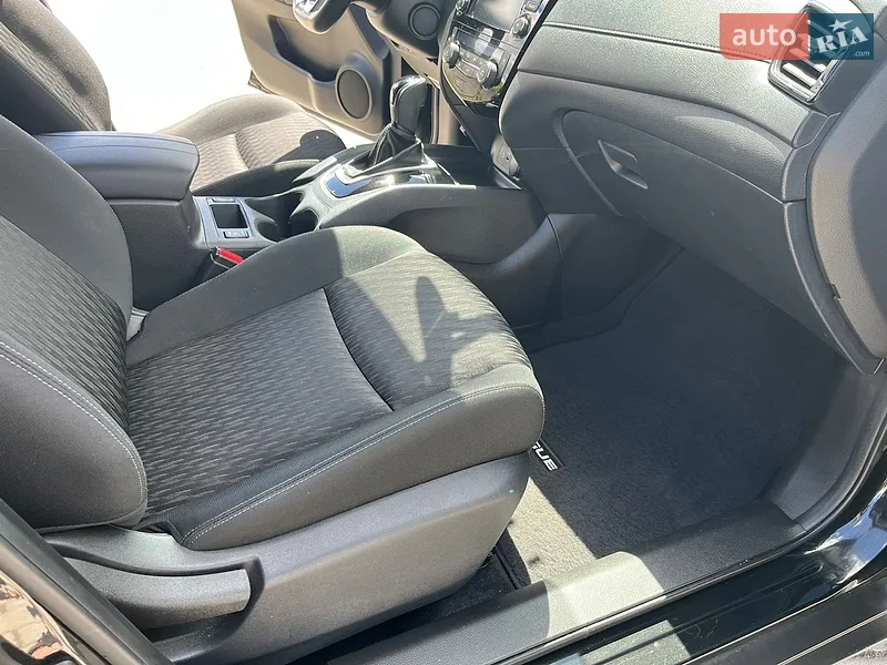 Nissan Rogue 2018 VIN KNMAT2MV0JP616741 фото оголошення 27 з 96