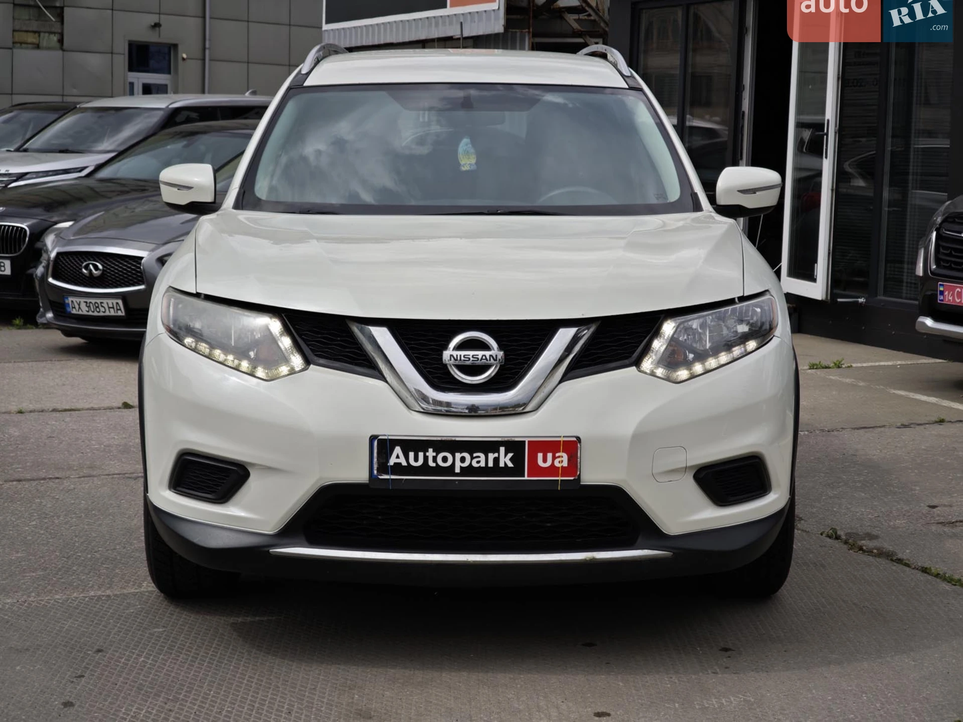 2015 Nissan Rogue - мініатюра 2